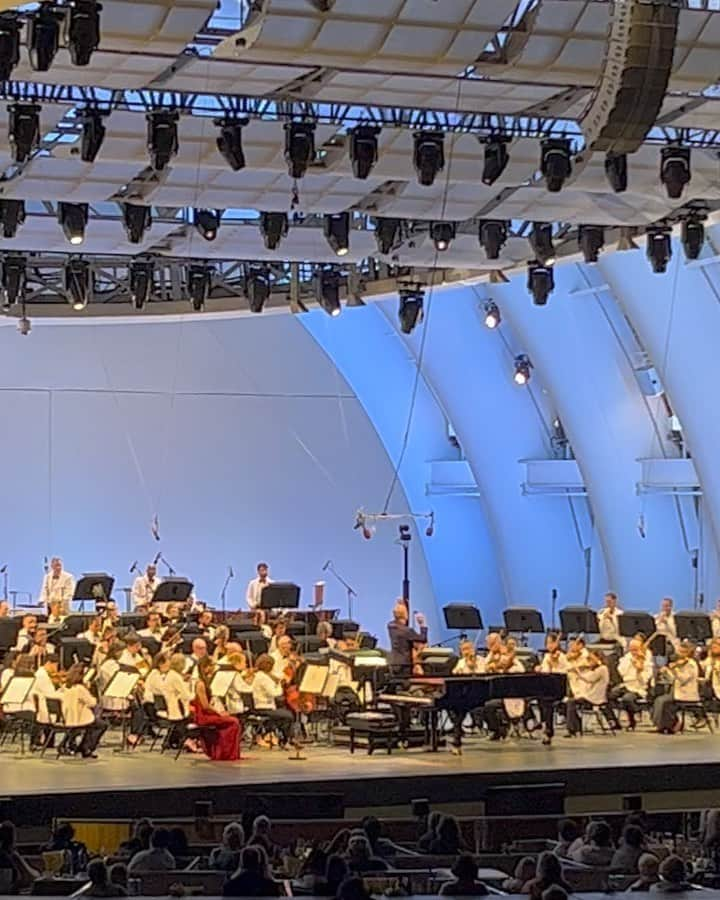 ジェイ・ハガリーのインスタグラム：「Joe Hisaishi at The Hollywood Bowl-  Absolutely takes your breath away - #howlsmovingcastle #princessmononoke ❤️」