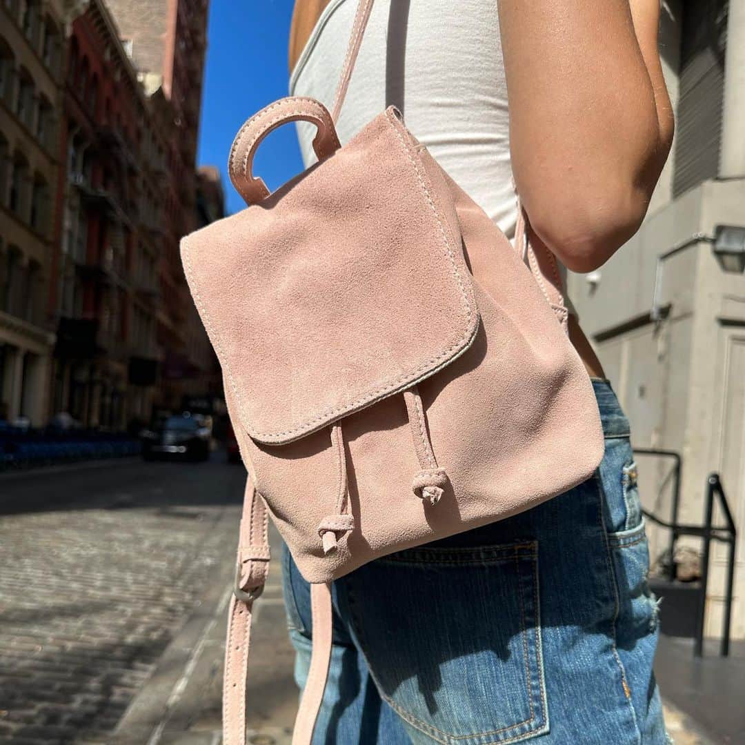 ブランディメルビルのインスタグラム：「#brandyusa」