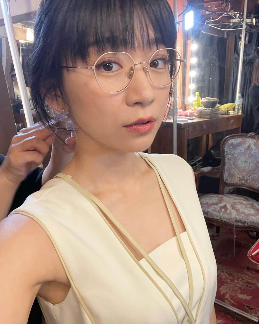 時東ぁみさんのインスタグラム写真 - (時東ぁみInstagram)「YouTubeチャンネル『電話占いピュアリ』最後が配信されました☆ ・ これを見ると断捨離、大掃除する！！！って気持ちになれるよ☆ みんなで金運アップだー！！ あと…100歳でグラビア復帰するので、引き続き応援よろしくお願いしますwww ・ 最後まで見ていただきありがとうございました☆ ・ #時東ぁみ #youtube #配信 #電話占いピュアリ #占い #占い師  #衣装 #ワンピース #onepiece #jemmaatelier #ジェマアトリエ #アクセサリー #accessory #ピアス #limely #メガネ #glasses #steady  #100歳 #グラビア #復帰 #断捨離 #大掃除 #金運 #金運アップ #部屋の面積が金運の面積 #名言 #ご視聴ありがとうございました」8月25日 8時32分 - amitokito