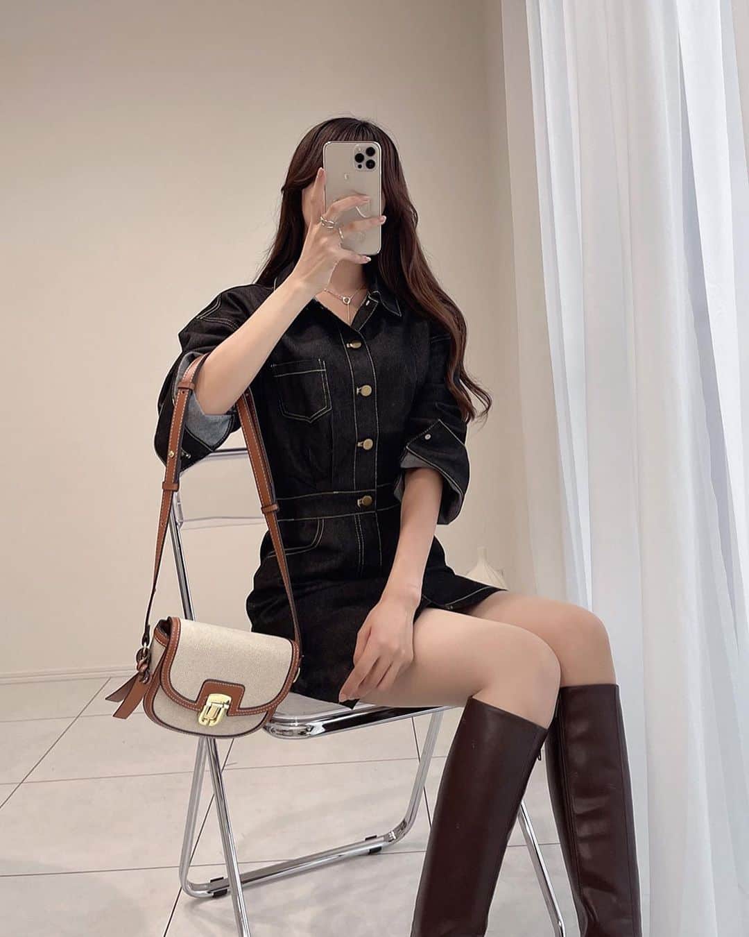 DHOLIC SNAPのインスタグラム：「coco. by @cho____07  Autumn new arrivals 🪞✨」