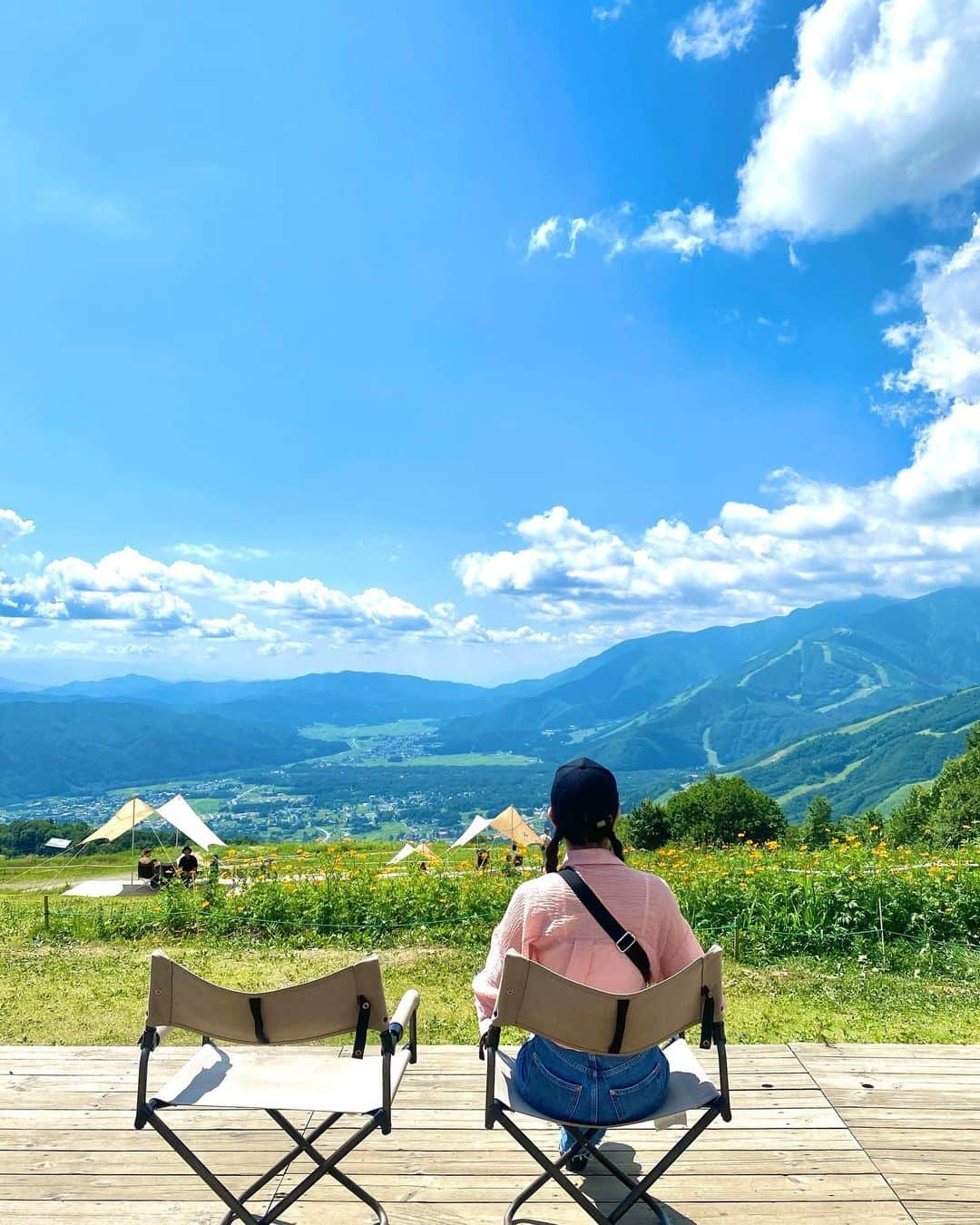 まみむめもちおのインスタグラム：「いい眺め〜ᨒ𓀥いい天気〜🔆   #白馬岩岳マウンテンリゾート  #白馬観光  #長野観光  #旅行  #まみむめもちおの夏休み」