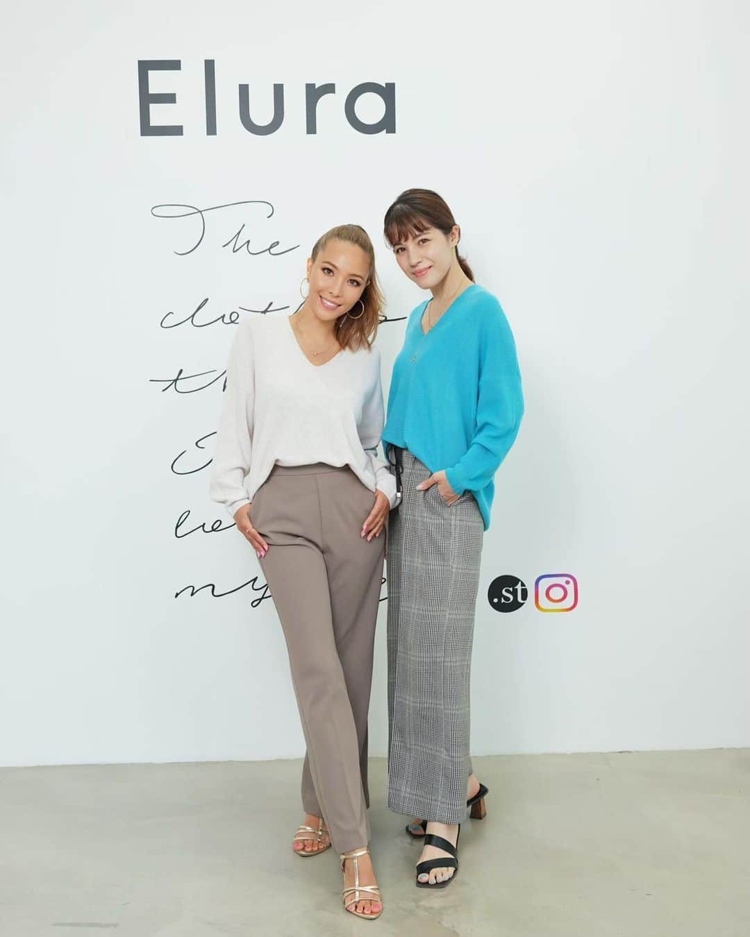 のインスタグラム：「@elura_official 2023AW展示会🩵 カラー診断骨格診断に基づいて、アイテムが展示されていたから、わかりやすかった🩵 私と @sherry_murakami は2人共イエローベースの春🩵　　  #Elura #エルーラ #大人の悩みに効くコーデ   #インフルエンサー #展示会 #ファッションコーデ #モデル #アラフォーコーデ #アラフォーダイエット #フィットネス女子 #ダイエット #ワークアウト女子 #フィットネス #日焼け女子 #ラテ肌 #ヘアアレンジ #サロンモデル #パンツコーデ #ファッションスナップ #wasian #eurasian #サンダルコーデ #秋コーデ #イエベ春 #カラー診断 #骨格診断 #骨格ウェーブ #イエベ #イエベコーデ #イエベ春コーデ」