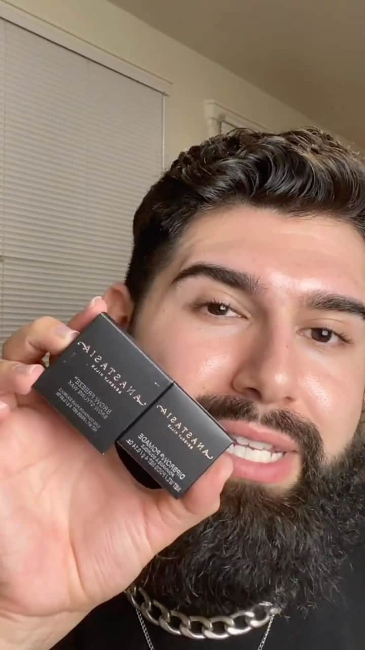 Anastasia Beverly Hillsのインスタグラム