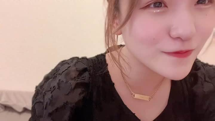 清野桃々姫のインスタグラム：「お風呂溜まるまでゆるっと🙂 この曲ずっと歌いたいんだよねえ〜だいすき  　 #ももひめもりー #清野桃々姫  #momohime  #โมะโมะฮิเมะ #PrincesaDurazno #Japan #ญี่ปุ่น  #น่ารัก #beyooooonds #helloproject」