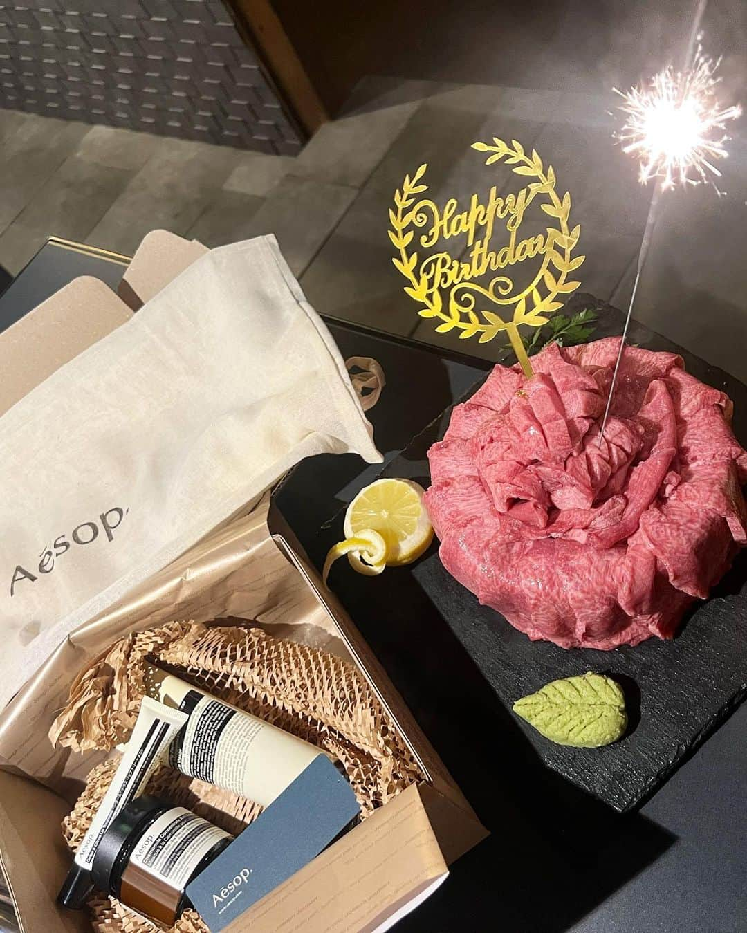 𝐖𝐀𝐊𝐔𝐈𝐌𝐀𝐂𝐎さんのインスタグラム写真 - (𝐖𝐀𝐊𝐔𝐈𝐌𝐀𝐂𝐎Instagram)「素敵な誕生日プランをありがとう🩷🎉 【 @jessica__426 】だいすき🥹 . . . . いい1年になりますように🤭🫧 お祝いのメッセージたくさんありがとうございます🫶🏼🤍 . . . . . #nightpool #pool #bikini #me #mybirthday #happybirthday #present #friends #selfie #code #instadaily #instagood #ナイトプール #東京プリンスホテル #誕生日プレゼント #誕生日プレート #女子会 #ビキニ #水着 #水着女子 #カメラ女子 #セルフィー #プール #夏コーデ #ビキニ女子 #映えスポット #誕生日サプライズ #いいね返し #フォロー返し #フォローミー」8月25日 14時18分 - maco_823