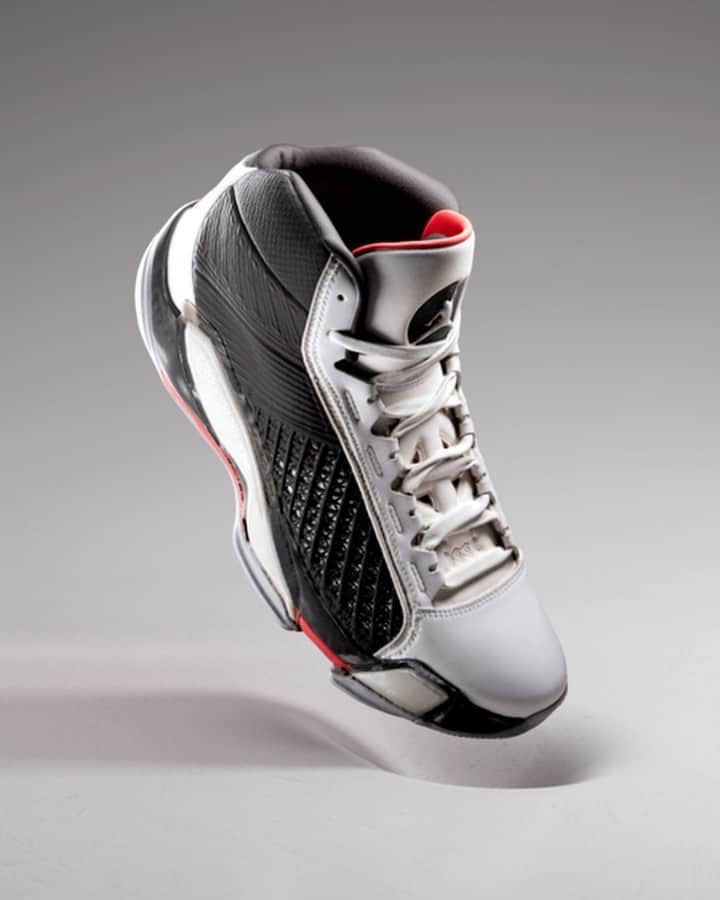 Jordanのインスタグラム：「Take total control in the Air Jordan XXXVIII.  White, black and red is in our DNA. In the ‘Fundamental’ colorway, Air Jordan’s next generation lets its bloodline shine through with sizes for the full family.  Check out our IG Shop.」