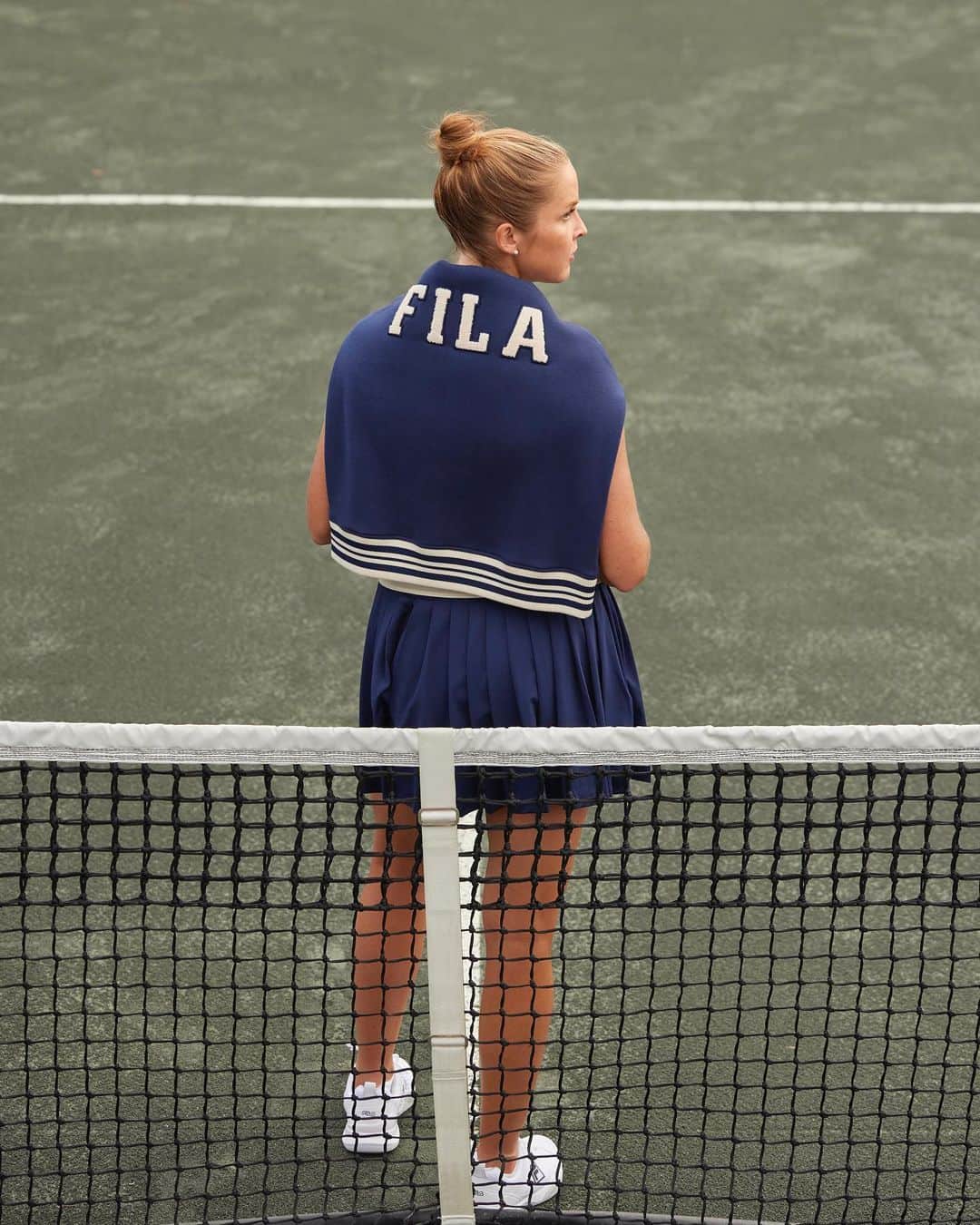 カロリナ・プリスコバのインスタグラム：「Off court classics   Tap to shop FILA’s new Heritage collection   #filatennis」