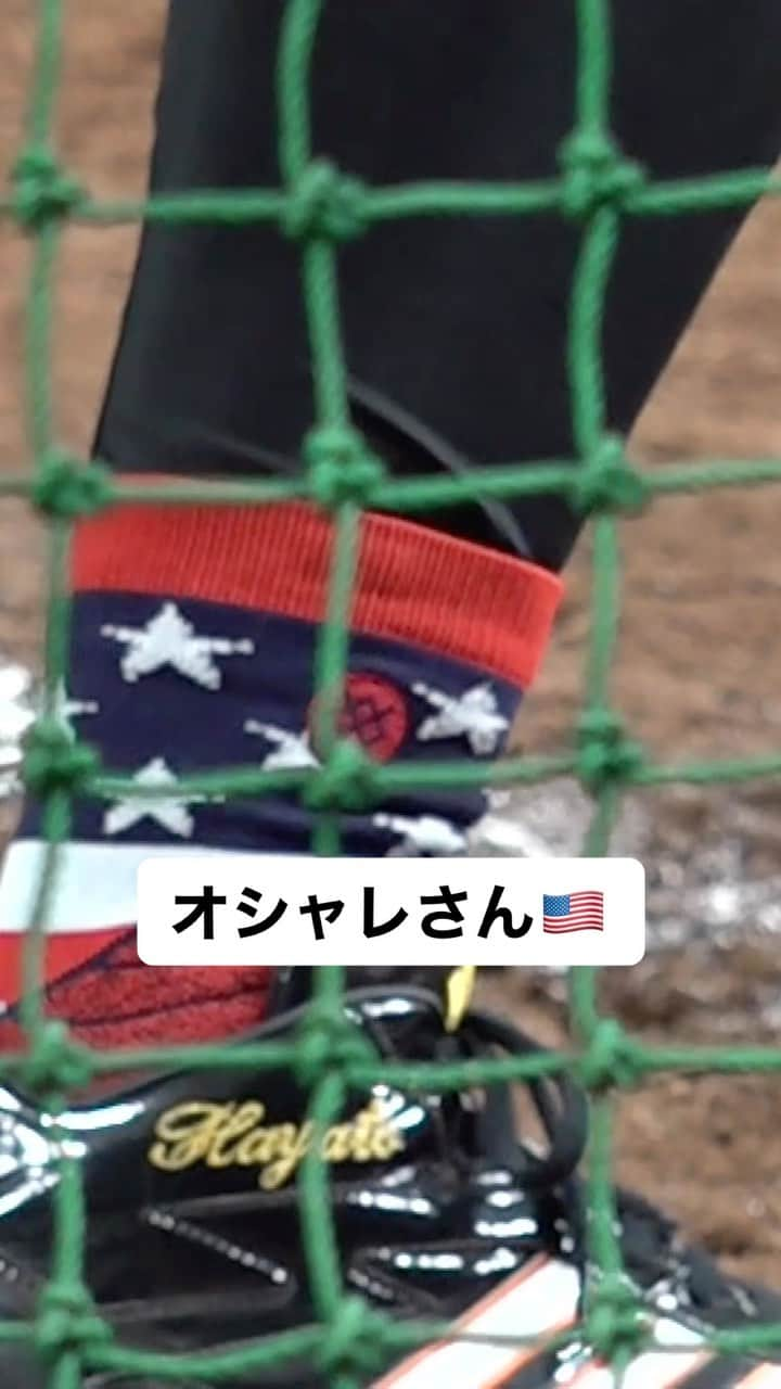 読売巨人軍のインスタグラム：「#奪回 #坂本勇人 選手 #靴下 #オシャレ #アメリカ #アメリカン #stance  #巨人 #giants #ジャイアンツ #読売ジャイアンツ #野球 #プロ野球 #東京 #tokyo」