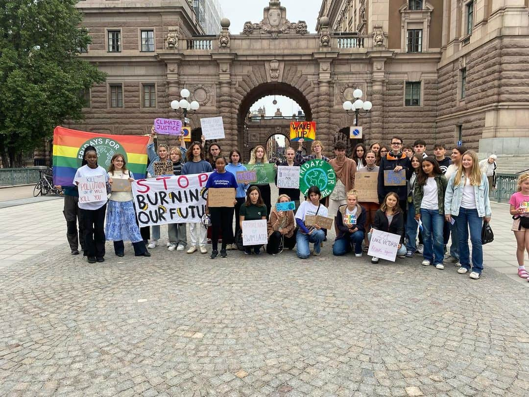 グレタ・トゥーンベリさんのインスタグラム写真 - (グレタ・トゥーンベリInstagram)「Week 262. #LetLakeVictoriaBreatheAgain #ClimateStrike #FridaysForFuture」8月25日 17時20分 - gretathunberg