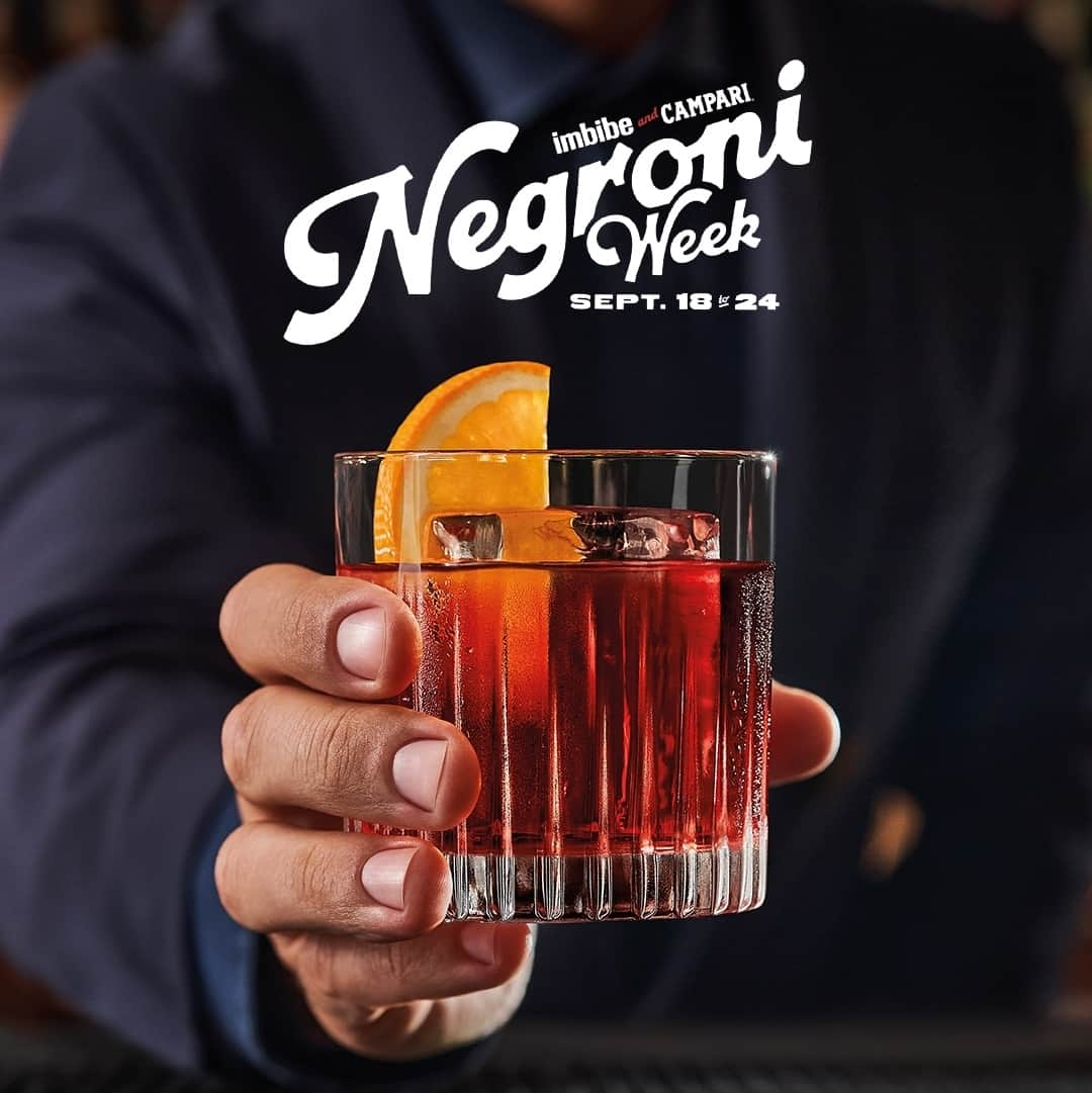 Campari Japanさんのインスタグラム写真 - (Campari JapanInstagram)「「 #ネグローニウィーク 」は、#カンパリ が米国バーカルチャー雑誌「Imbibe」と共に2013年から取り組むチャリティーイベントです。⁠ ⁠ 参加店舗がネグローニをプロモーションしながら売上の一部を慈善団体に寄付する仕組みで、社会貢献活動としても重要な役割を果たしています。世界中の多くのバーや飲食店様からイベントに賛同いただき、現在参加店舗数は100から約1万2千に増加、世界80か国以上の国から総計400万USドル（約5億8千万円）以上の寄付が集まり、年々拡大しています。⁠ ⁠ 11年目を迎える2023年ネグローニ・ウィークは、⁠ 9月18日（日）~24日（日）の1週間開催されます。⁠ ⁠ さらに昨年に続き、「Drinks International」が選ぶ「The World's Best Selling Classic Cocktails 2022 」（世界のバーで最も人気のクラシックカクテル ランキング)が発表され、ネグローニが世界第1位を獲得、世界中のバーやバーテンダー、またカクテルラバー達が、カンパリの象徴的なネグローニ、そしてミクソロジーの世界の絆を祝し、その収益金はチャリティ・パートナーに寄付されます。⁠ ⁠ #ネグローニ の味わい、そして世界観を、みなさまもどうぞお楽しみください。⁠」8月25日 17時41分 - camparijapan