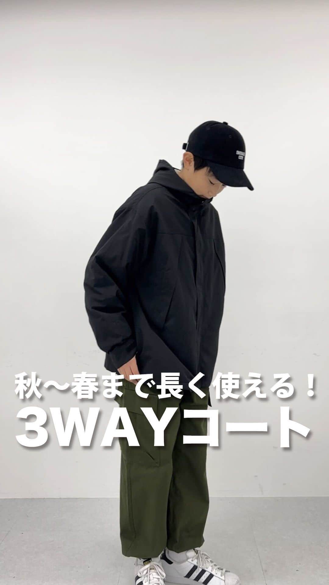GLAZOSのインスタグラム：「@glazos_official ⇦2023 Autumn/Winterのご紹介🍁⛷️  ／ 新作アウター！ 3wayコートを詳しく解説🔍✨ ⁣＼  前回、新作アウター6種のご紹介をしたところ、大変ご好評いただきありがとうございます♡ 中でも反響のあったのが【ボアインナー付き3wayコート】⛄ 今回はこだわりの細かいディテールも解説します🤗  〜POINT〜 1️⃣撥水加工の生地が小雨をはじく！ 2️⃣ポケットの中が起毛していてあったか〜い 3️⃣アウターとライナーを重ねて防寒バッチリ 4️⃣ボアライナーのみなら動きやすくてあったか 5️⃣アウターのみなら軽くてレジャー用はおりにピッタリ☝️  アウターはフード付きなので急な雨にも即対応できちゃう◎ 袖はマジックテープで太さ調節しやすく嬉しい！  このアウター1つで何役もこなせるので、ロングシーズンで活躍すること間違いなし！ ぜひお試しください☺️  いいなと思ったら💗を、 気になるアイテムは右の保存マークをタップ🫶 コメントもお待ちしています🎵  ▼Model size ーーーーーーーーーーーーーーーーーー 身長155cm、体重41kg　着用サイズ：160cm ーーーーーーーーーーーーーーーーーー  #glazos #グラソス #中学生コーデ #中学生男子 #小学生コーデ #小学生男子 #お洒落さんと繋がりたい #男の子ママ #子ども服 #ストリート #ストリート男子 #スケーターコーデ #メンズ服 #メンズコーデ #fashion #mensclothing #coordinate #おでかけコーデ #今日の服 #冬コーデ #プチプラコーデ #大人っぽコーデ #冬ファッション #秋ファッション #カジュアルコーデ #冬服 #カジュアルコーデ #カジュアル #アウターコーデ #アウター」
