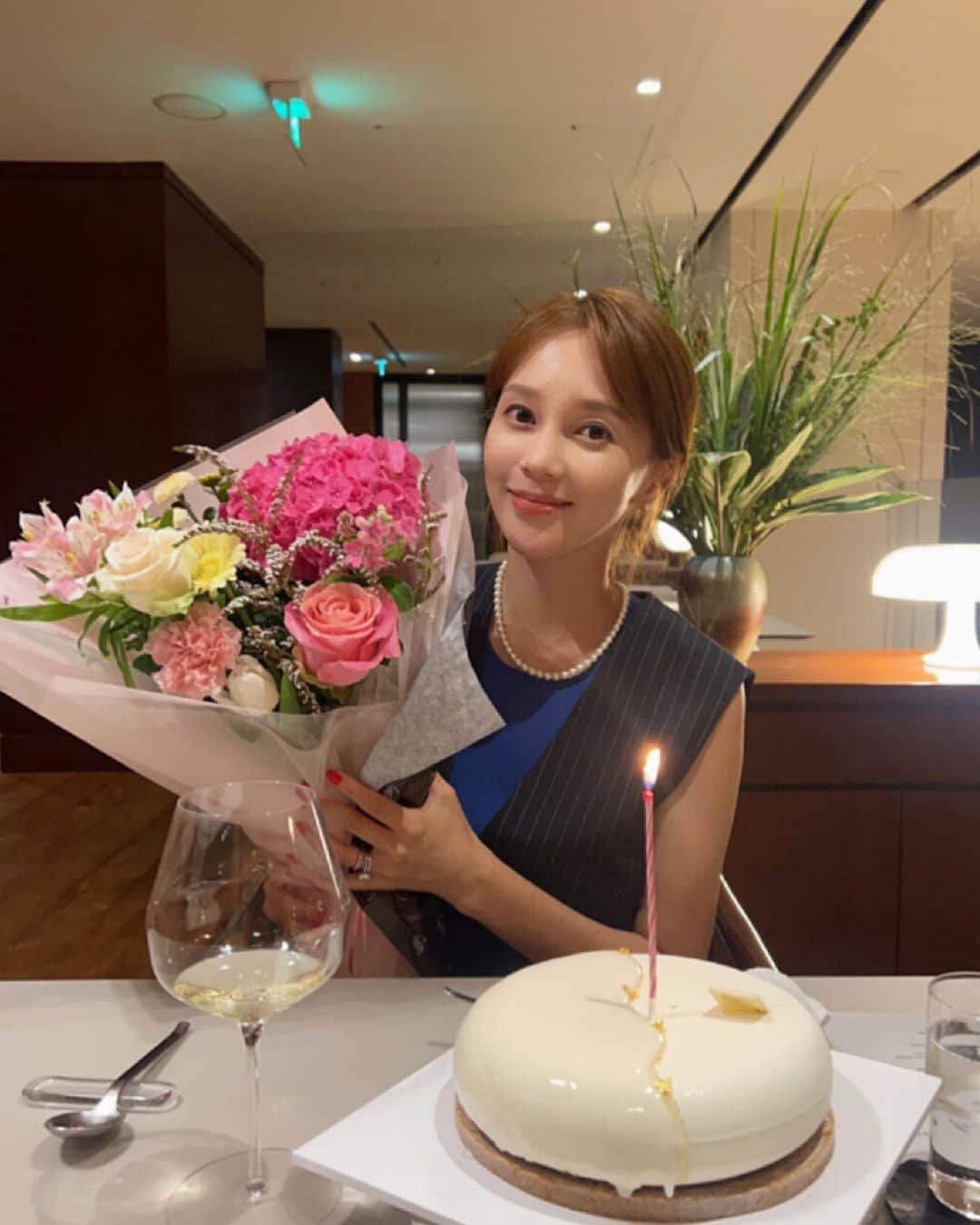 ICONIQさんのインスタグラム写真 - (ICONIQInstagram)「Thank you for all your love on my birthday❤️」8月25日 17時50分 - iqaymiq