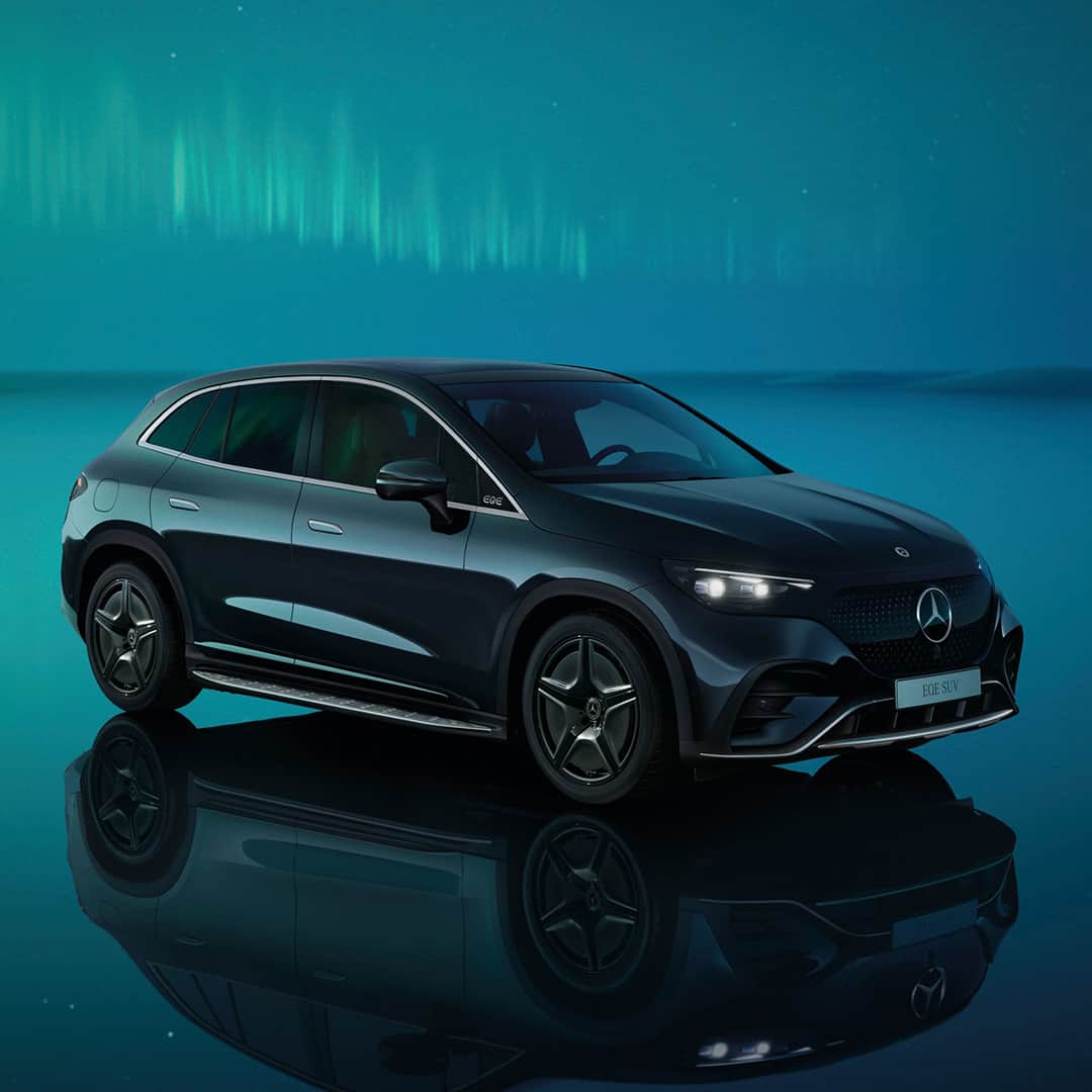 のインスタグラム：「【メルセデスの電気自動車EQEに待望のSUVモデル誕生】  本日 EQE SUV を発表しました。  独自のプロポーションに施された、先進的なディテールが目を引くエクステリア。 ラグジュアリーで機能的な装備の数々が彩る室内空間。  詳しい車種情報はストーリーズをチェック。  #MercedesBenz #EQESUV #電気自動車 #メルセデスベンツ」