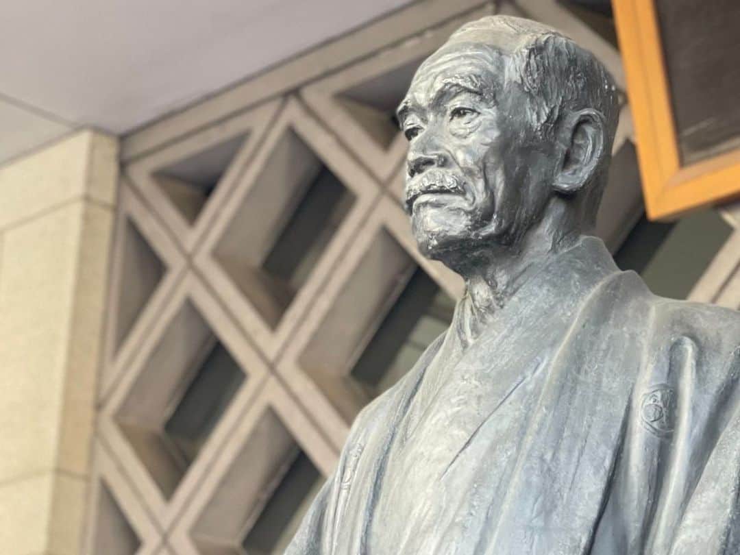 のインスタグラム：「全日本柔道連盟では、戦略的グランドデザイン「長期育成指針」を策定しました。 judo.or.jp/news/13111/ あらゆる人が多様な柔道の価値を享受できる柔道界を目指し、事業を進めていきます。 そこで、指針の普及を担当するプロジェクトチームのメンバーを募集します。 ご応募お待ちしています。 #柔道」