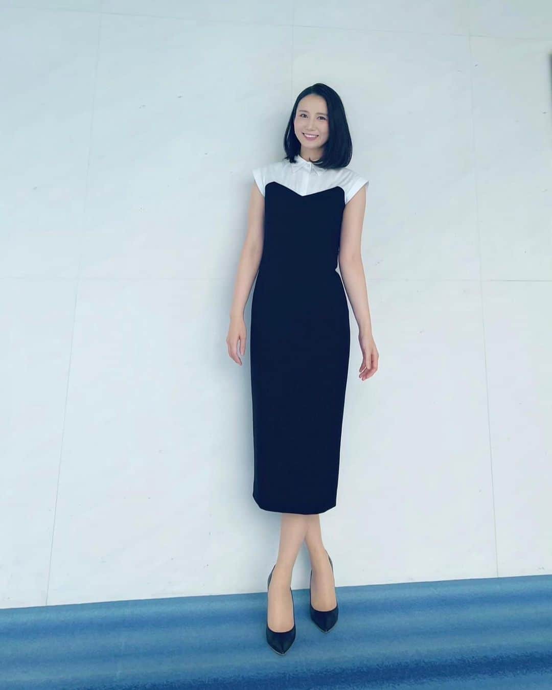 森川夕貴のインスタグラム：「* * Outfit  1-2. Akiko Ogawa  3-4. milaowen  #衣装　#outfit」