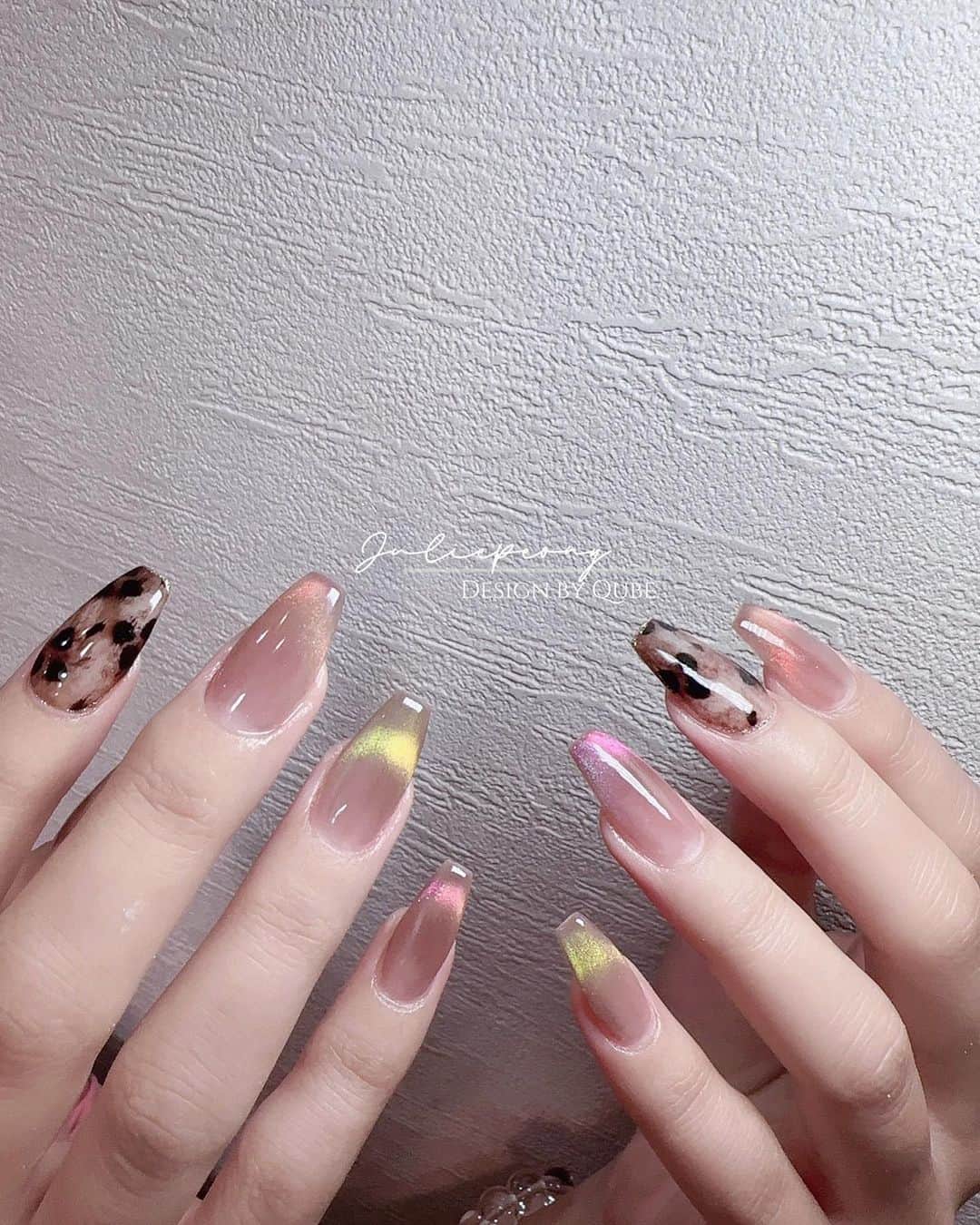 juliepeonyのインスタグラム：「@juliepeony_qube  . - #毛草豹紋 #多巴胺貓眼 - 謝謝妳們的喜歡💕 我好快樂✨」