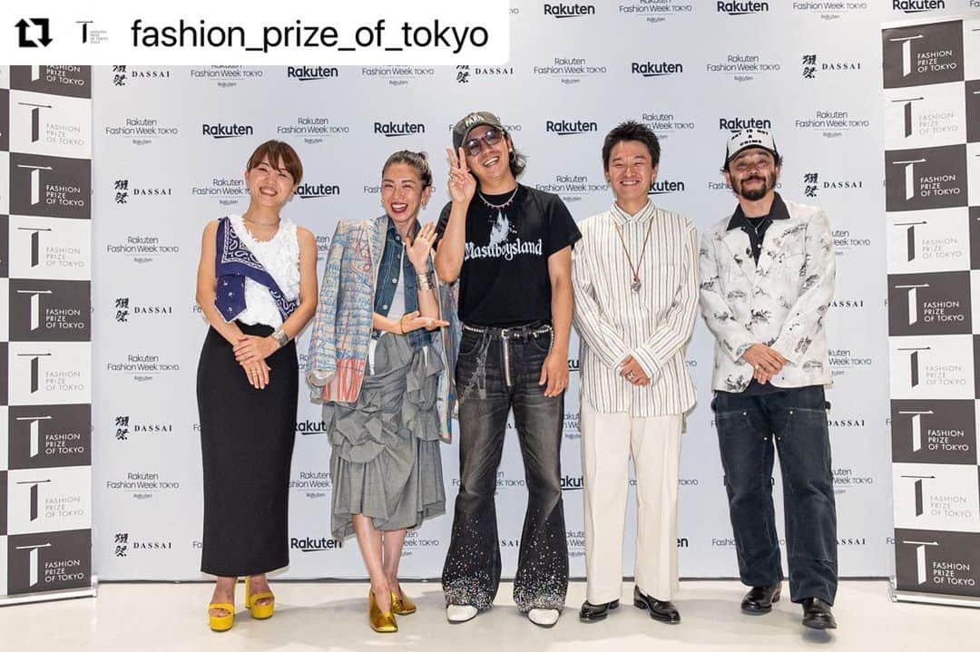 Ryoさんのインスタグラム写真 - (RyoInstagram)「#Repost @fashion_prize_of_tokyo with @use.repost ・・・ Winner of this year with our judges✌️  @masu_officialaccount  @shinpei.goto  @yukarinegishi  @poggytheman  @yoshiminagao  @ryo__takashima  @rakutenfwt  #MASU #FASHIONPRIZEOFTOKYO#2024」8月25日 20時02分 - ryo__takashima