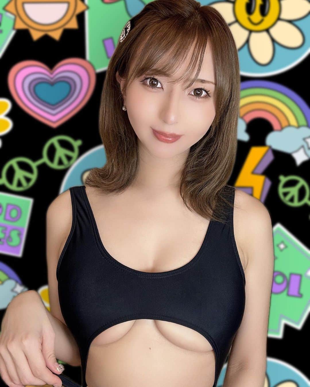 市川愛のインスタグラム：「あたらし謎水着👙 続きはfantiaで💁🏻‍♀️  #portrait #model #instagood #instafollow #picoftheday #followme #japanese #photography #kawaii #ig_japan #自撮り#셀카 #패션 #데일리룩 #셀피 #메이크업 #팔로미#自撮り女子#おうちじかん#下着#onepiece#cosplaygirl#コスプレ女子#コスプレイヤー#水着女子#柄シャツ#水着コーデ」