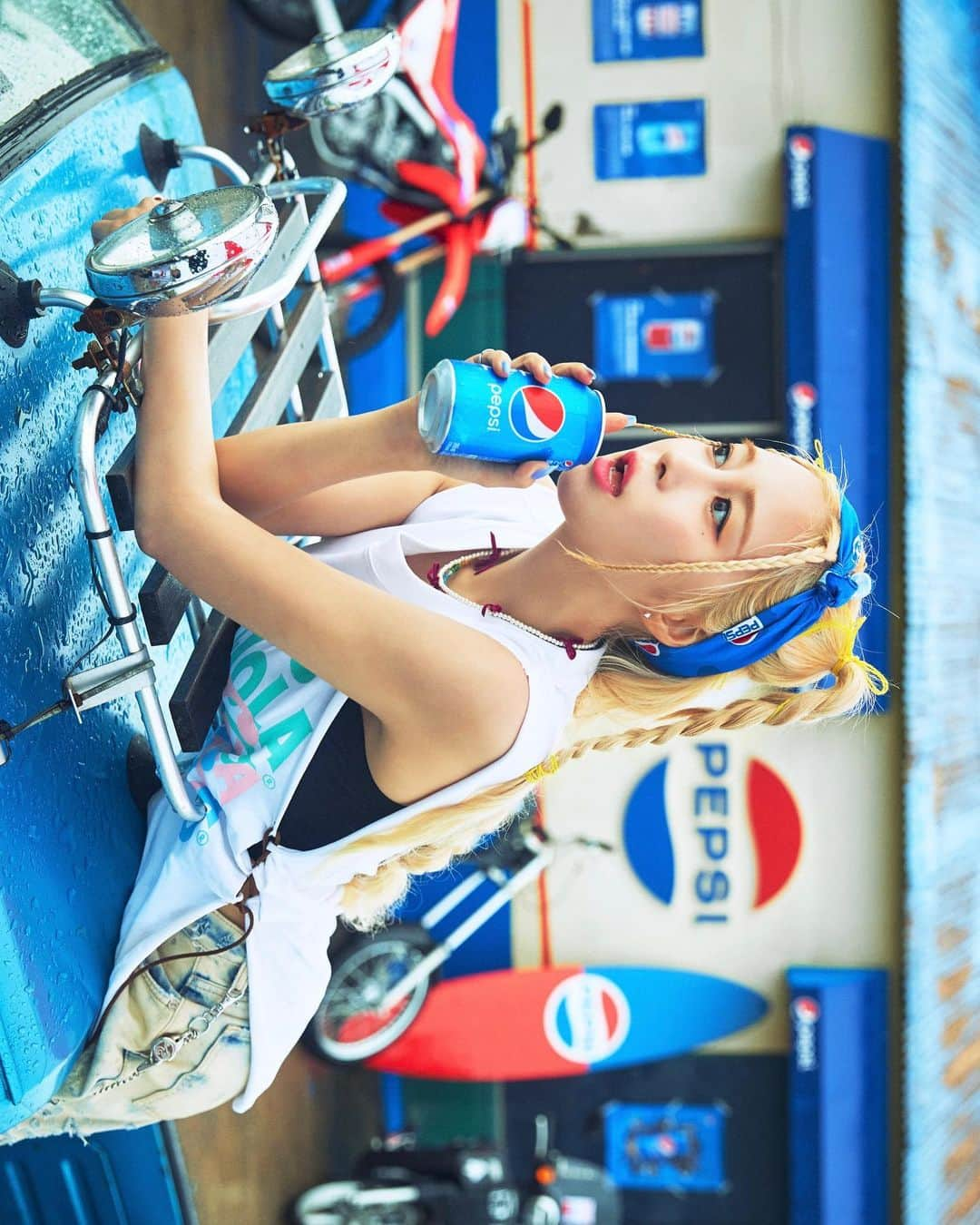 ダヨンさんのインスタグラム写真 - (ダヨンInstagram)「시원💙 #pepsi #펩시 #앳스타일 #AD」8月25日 20時17分 - dayomi99