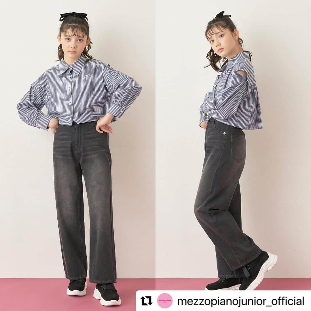 松尾そのまさんのインスタグラム写真 - (松尾そのまInstagram)「#Repost @mezzopianojunior_official with @use.repost ・・・ . 『ITEM』  この秋1枚は欲しいシャツアイテム！ショート丈でさっと着るだけでトレンドコーデの完成！ウエストフィットでルーズなシルエットの新作デニムや人気のカーゴパンツを合わせて♡  ◆パールボタンシャツ＆タンクトップセット（8133229）15,290円 ◆ルーズストレートデニムパンツ（8133117）16,390円 ◆【吸水速乾】カーゴパンツ（8133112）16,390円  ｡.｡･.｡*ﾟ+｡｡.｡･.｡*ﾟ+｡｡.｡･.｡*ﾟ+｡｡.｡･.｡*ﾟ+｡｡.｡･.｡ INFORMATION mezzo piano junior 秋のWEBカタログ公開中！ 松尾そのまちゃん @sonopy526 が最新の秋コレクションを着こなしているよ！ ⁡｡.｡･.｡*ﾟ+｡｡.｡･.｡*ﾟ+｡｡.｡･.｡*ﾟ+｡｡.｡･.｡*ﾟ+｡｡.｡･.｡  @narumiyaonline_official #メゾピアノジュニア #mezzopianojunior #メゾピアノ #mezzopiano #小学生 #JS3 #JS4 #JS5 #JS6 #女の子コーデ #ジュニアファッション #2023AUTUMNCOLLECTION #松尾そのま」8月25日 20時29分 - sonopy526