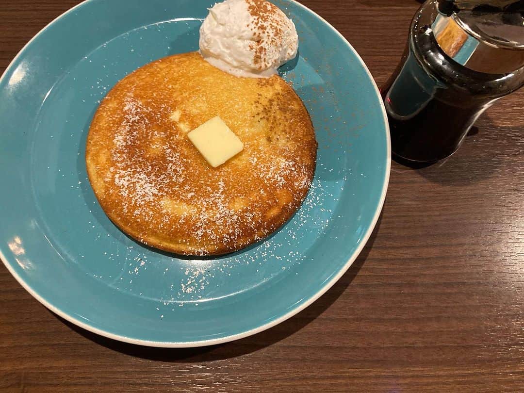 佐伯日菜子のインスタグラム：「#感動 #パンケーキ #おいしすぎ #シンプルが好き」