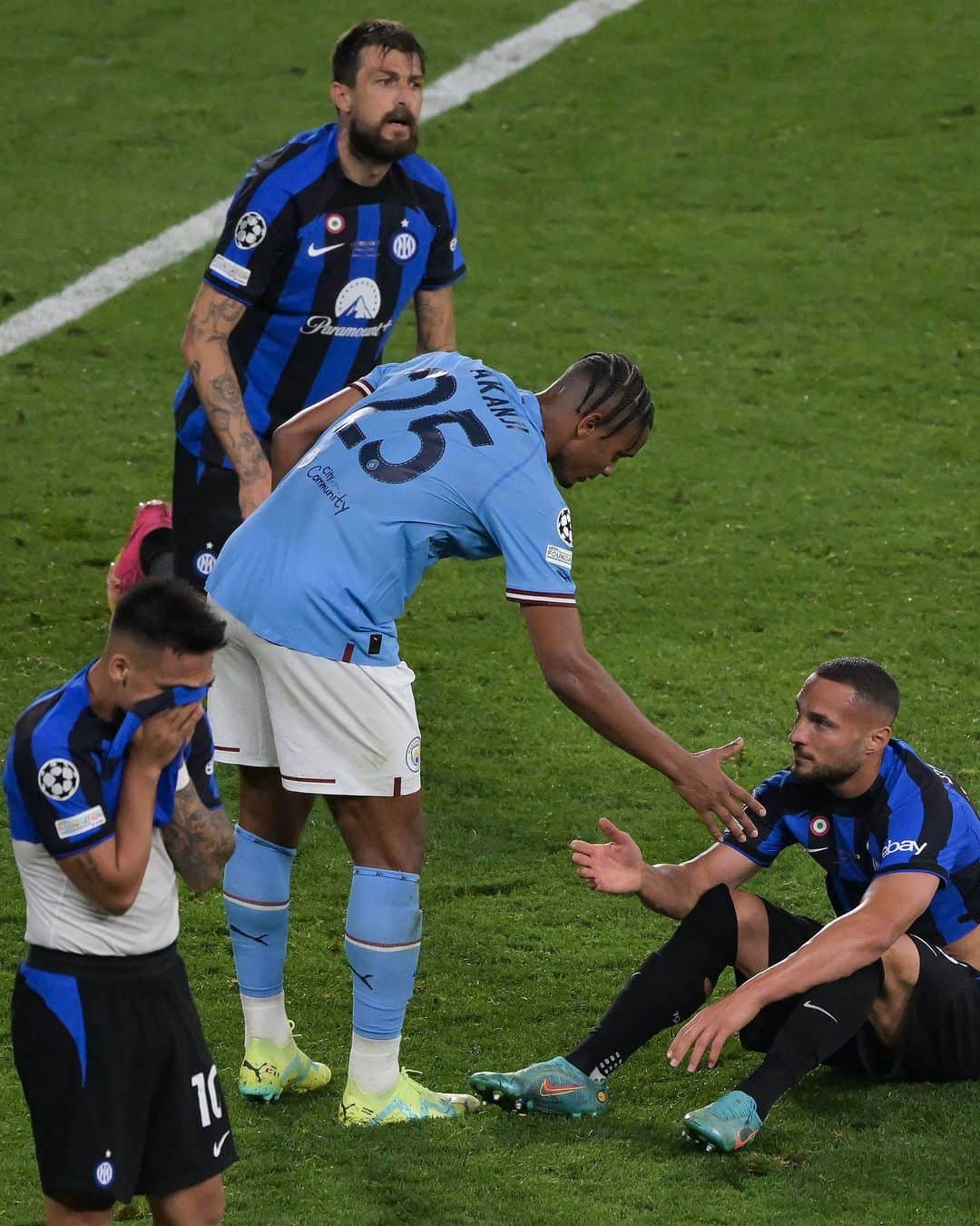 UEFAチャンピオンズリーグさんのインスタグラム写真 - (UEFAチャンピオンズリーグInstagram)「Only respect 💙 # ...