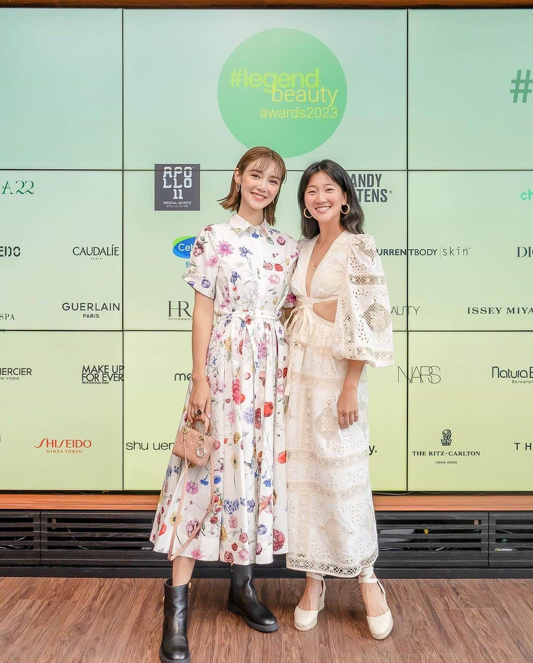 Elva Niさんのインスタグラム写真 - (Elva NiInstagram)「Thank you @hashtag_legend for inviting me to be one of the judges for #legendBeautyAwards2023 and it was a fun #legendchats with @zanetacheng @moonieckm to share my experiences being an influencer and my beauty rituals🤍 #hashtaglegend  #elvaootd Wardrobe @dior  Makeup @diorbeauty  Hair @singsing113」8月25日 20時50分 - misselvani