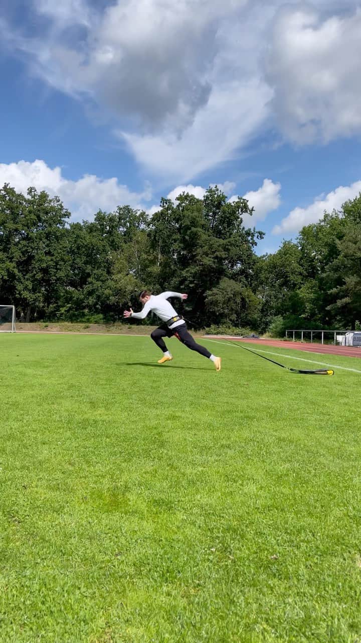 マルヴィン・プラッテンハルトのインスタグラム：「Always good session with @dr.athletics 💪🏼🔥」