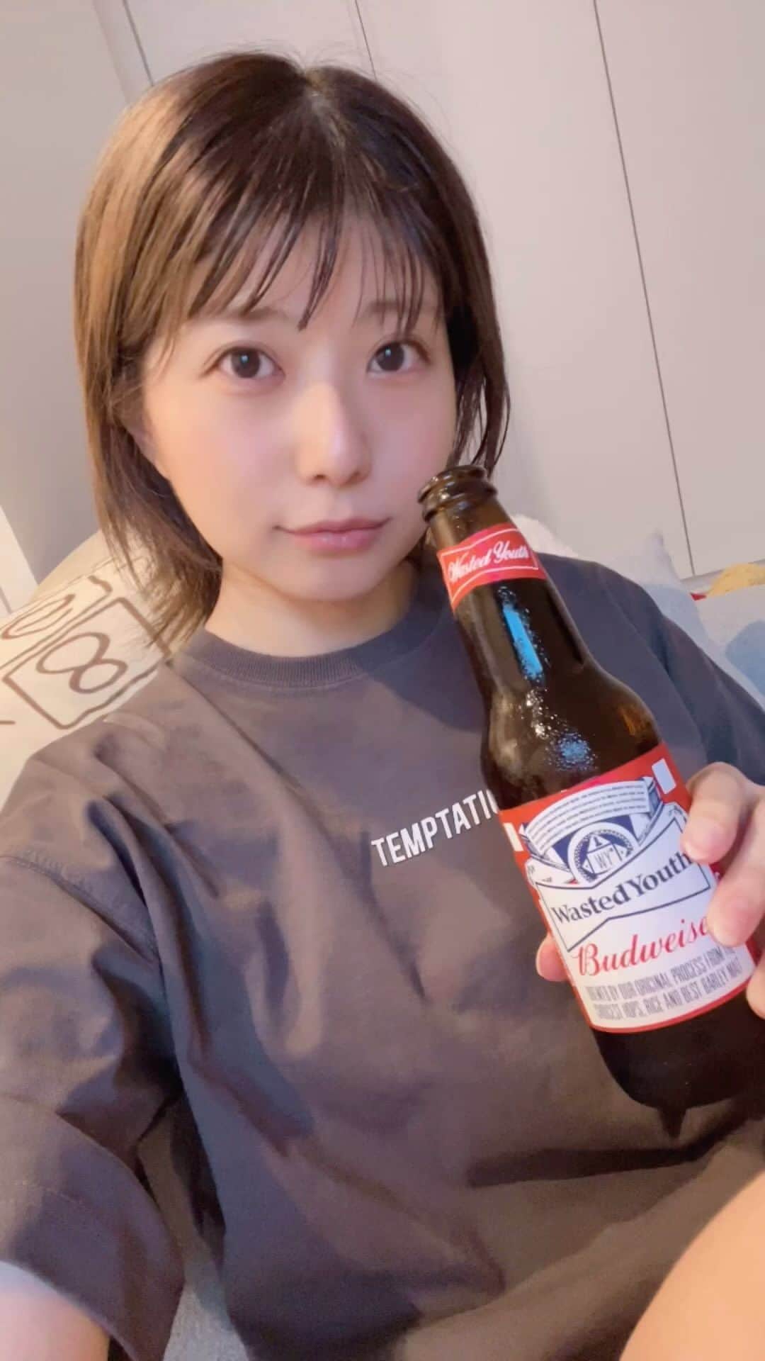 天野麻菜のインスタグラム：「ビール女子。3580」