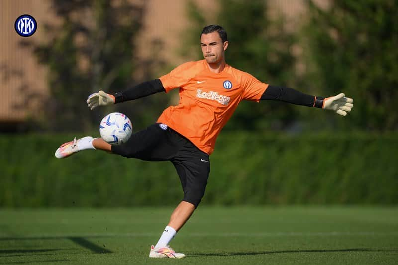 エミリオ・アウデロさんのインスタグラム写真 - (エミリオ・アウデロInstagram)「Training mood 😁⚽️💪🏼」8月25日 21時50分 - emil_audero