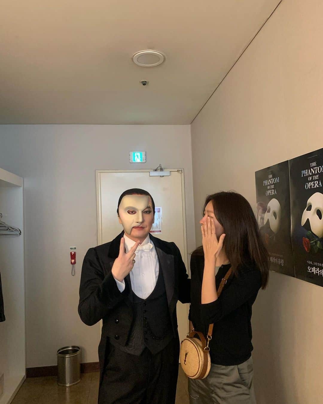 チェ・ユファのインスタグラム：「갓승우 전 정말 축복받은 후배예요🥹🙇🏻‍♀️ #오페라의유령 #thephantomoftheopera」