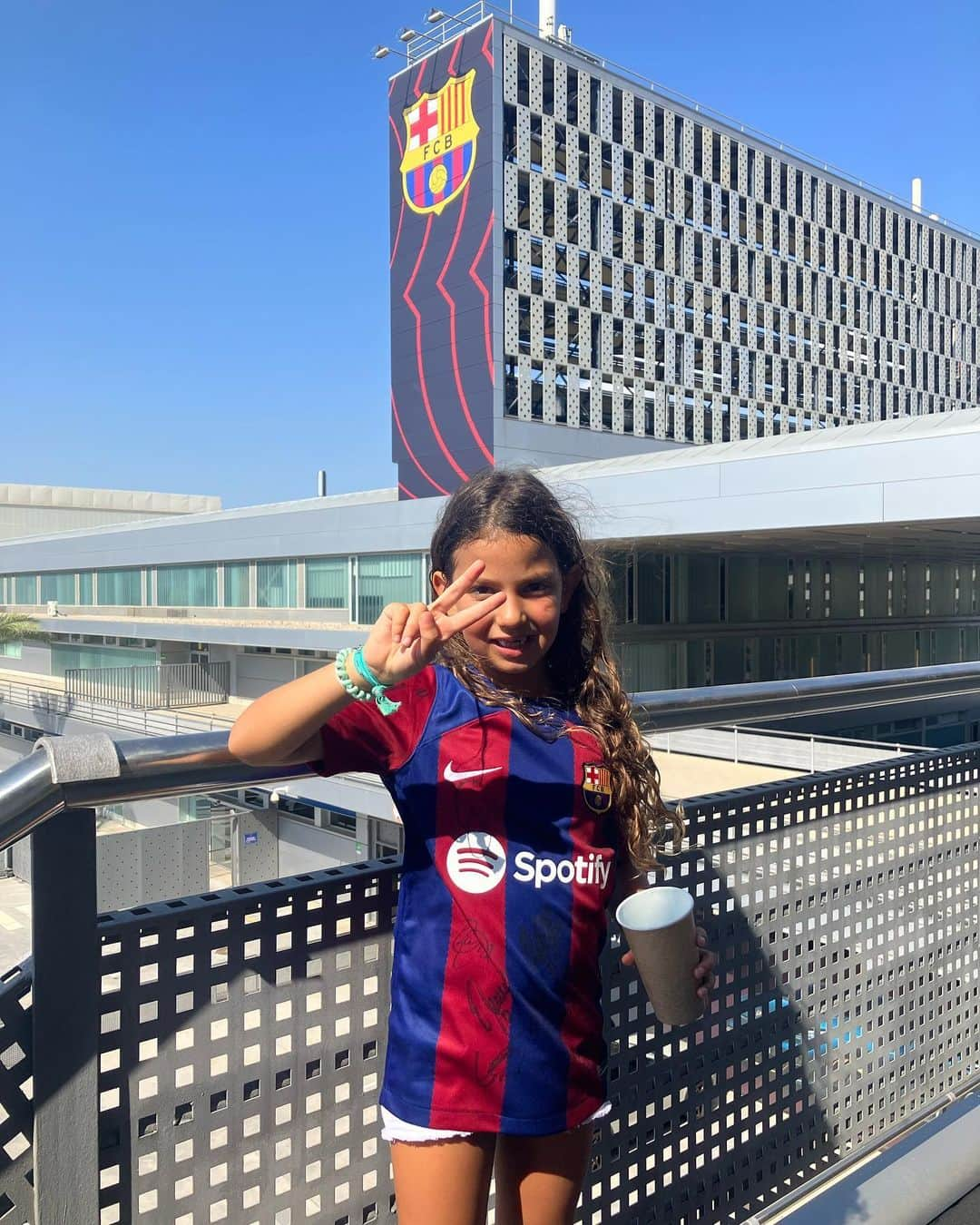 イサーク・クエンカさんのインスタグラム写真 - (イサーク・クエンカInstagram)「Gracias @fcbarcelona por el buen trato recibido esta mañana #viscaelbarça#recuerdos」8月25日 22時22分 - cuencaisaac