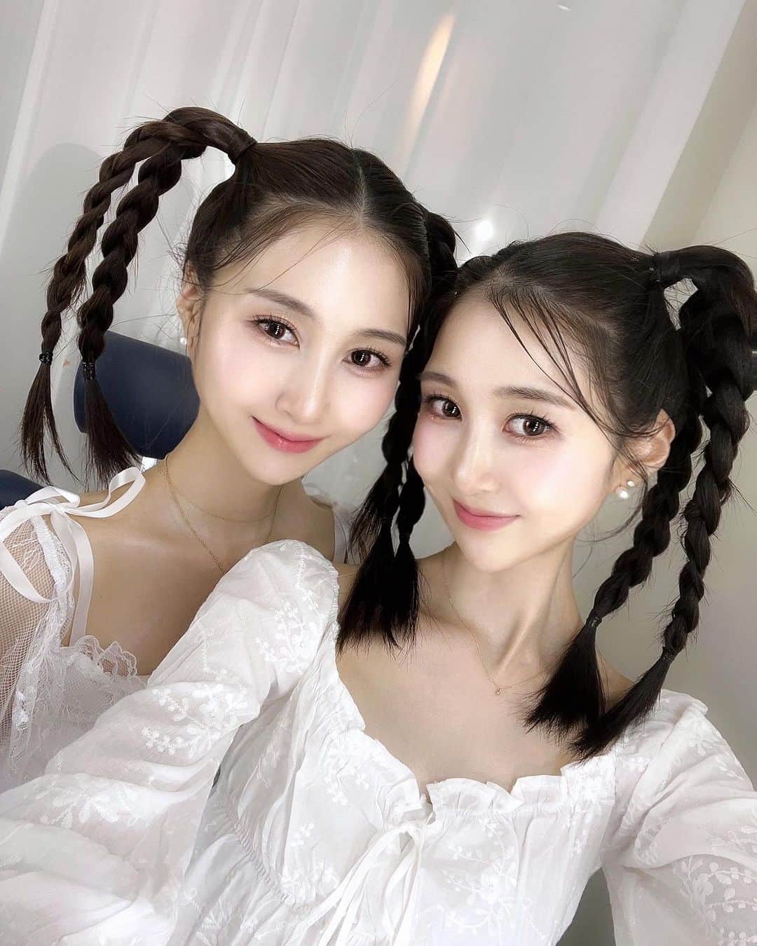 丹羽あんなのインスタグラム：「너무 이쁜 헤메 받고 행사&촬영 간 날 🫶🏻..🤍」