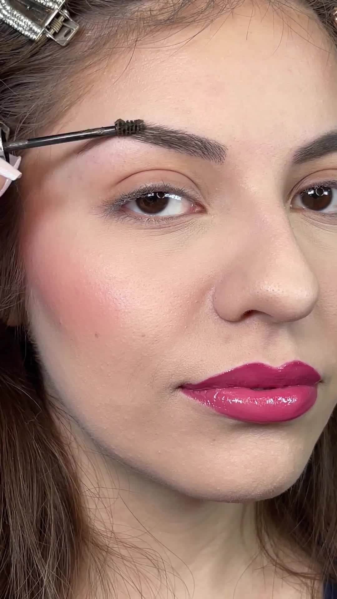 Benefit Cosmeticsのインスタグラム