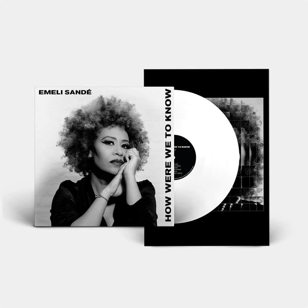 Emeli Sandéさんのインスタグラム写真 - (Emeli SandéInstagram)「I'm so happy that the news is out and I get to share a brand new album with you all very soon! You can pre-order your copy of 'How Were We To Know' on exclusive and limited edition formats including white vinyl, CD & cassette via my webstore at the link in bio.  (Each bundle includes a bonus 'Live At Leeds' CD too)  I can't wait for you all to hear it! 💘」8月25日 23時04分 - emelisande