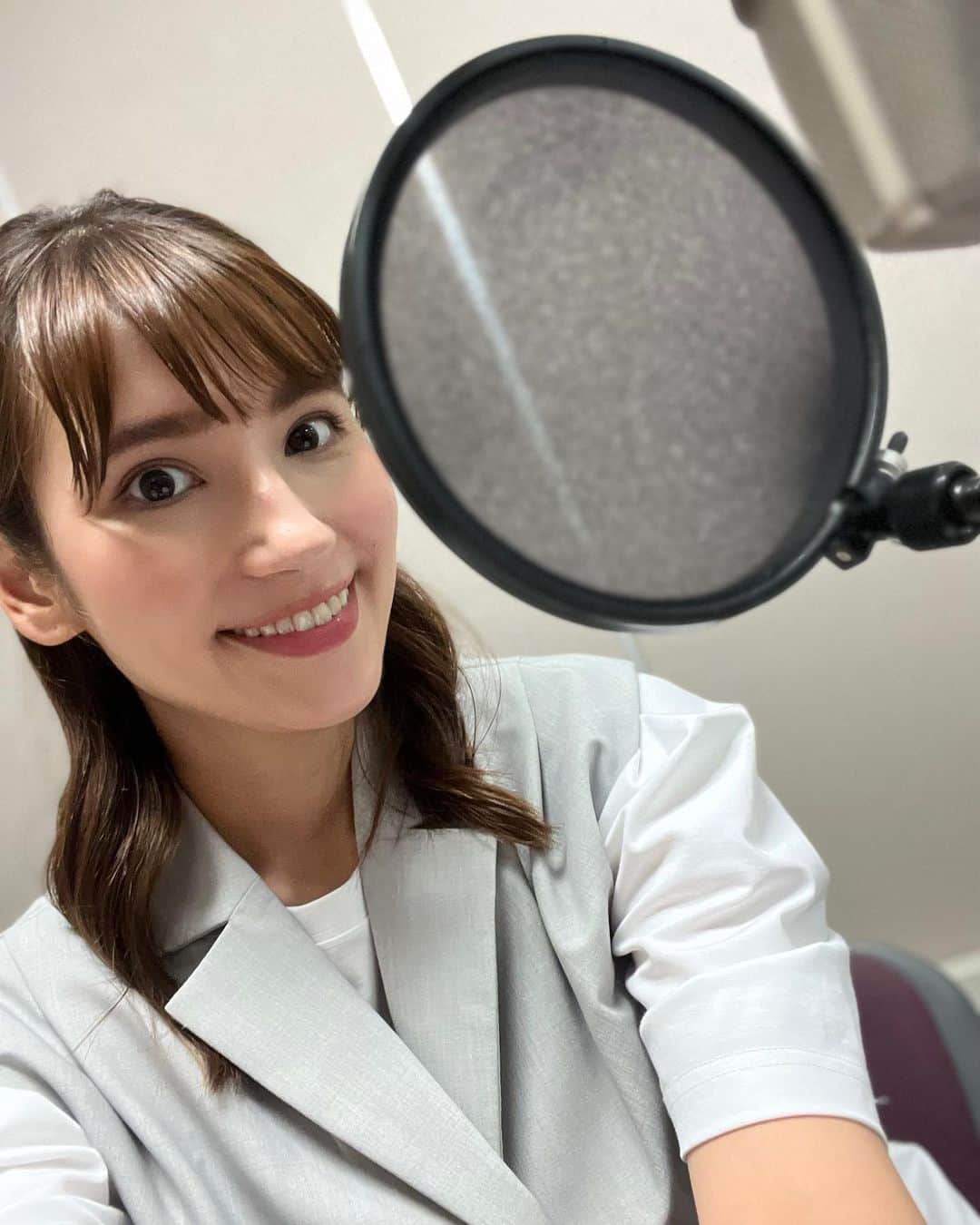 澤田愛美のインスタグラム：「.  いよいよあす・あさっては アスパム&青い海公園で ABA番組祭が開催されますよ！  12時からはハッピィ×ハレのちあした 合体2時間SP🙌 一部ナレーションを担当しています😊  皆さんのお越しをお待ちしてます！  .   #アナウンサー #ナレーション」