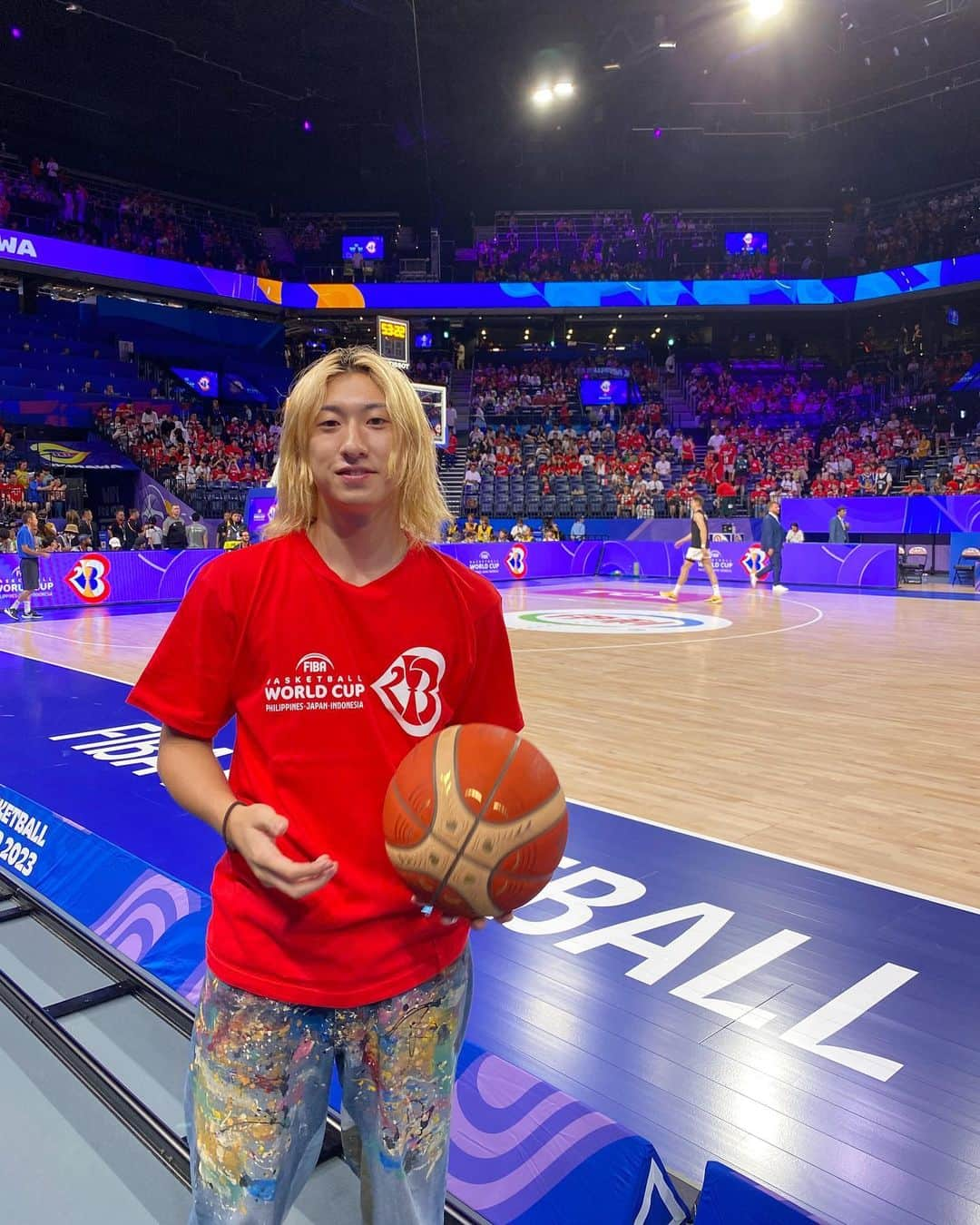 ともやんのインスタグラム：「W杯めちゃくちゃ面白かったー！🏀 今日は負けちゃったけど次のフィンランド戦頑張ってほしい！ 次の試合もたのしみ！🔥🏀  #fiba #fibawc #winforall  @fibawc  @japan_basketball」