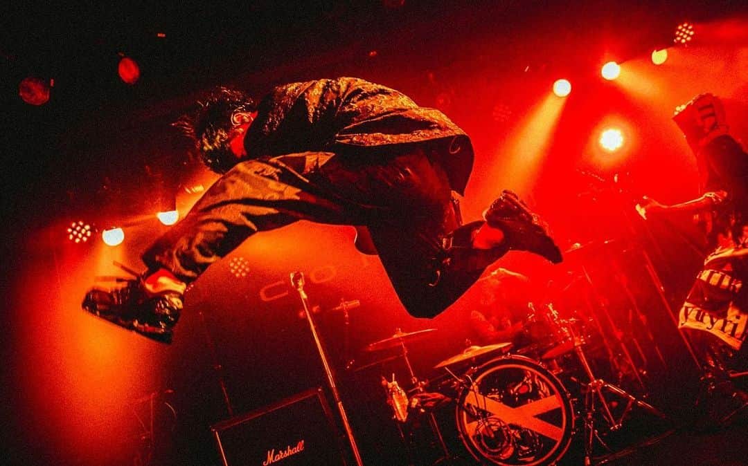 coldrainさんのインスタグラム写真 - (coldrainInstagram)「“RE:ADMISSION” LIVE HOUSE TOUR 2023 at 小樽 GOLDSTONE  Thanks✌️ @sparksoundshow_official   Photos by @yamada_mphoto   #coldrain  #再入学ツアー #SWEETSIXTEEN」8月25日 23時32分 - coldrain_official