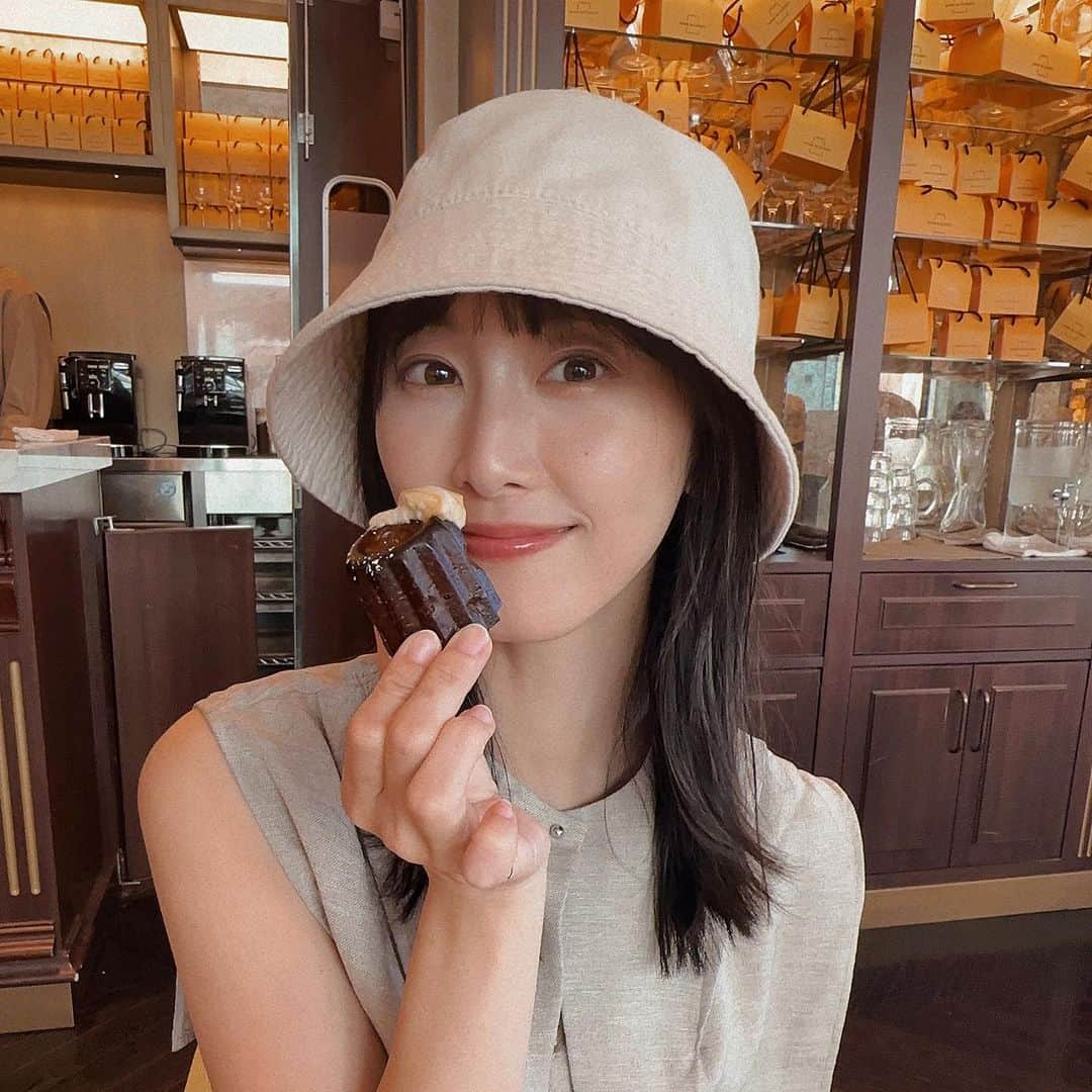 松井玲奈のインスタグラム：「明日は土曜日。みんなはなにして過ごすの？」