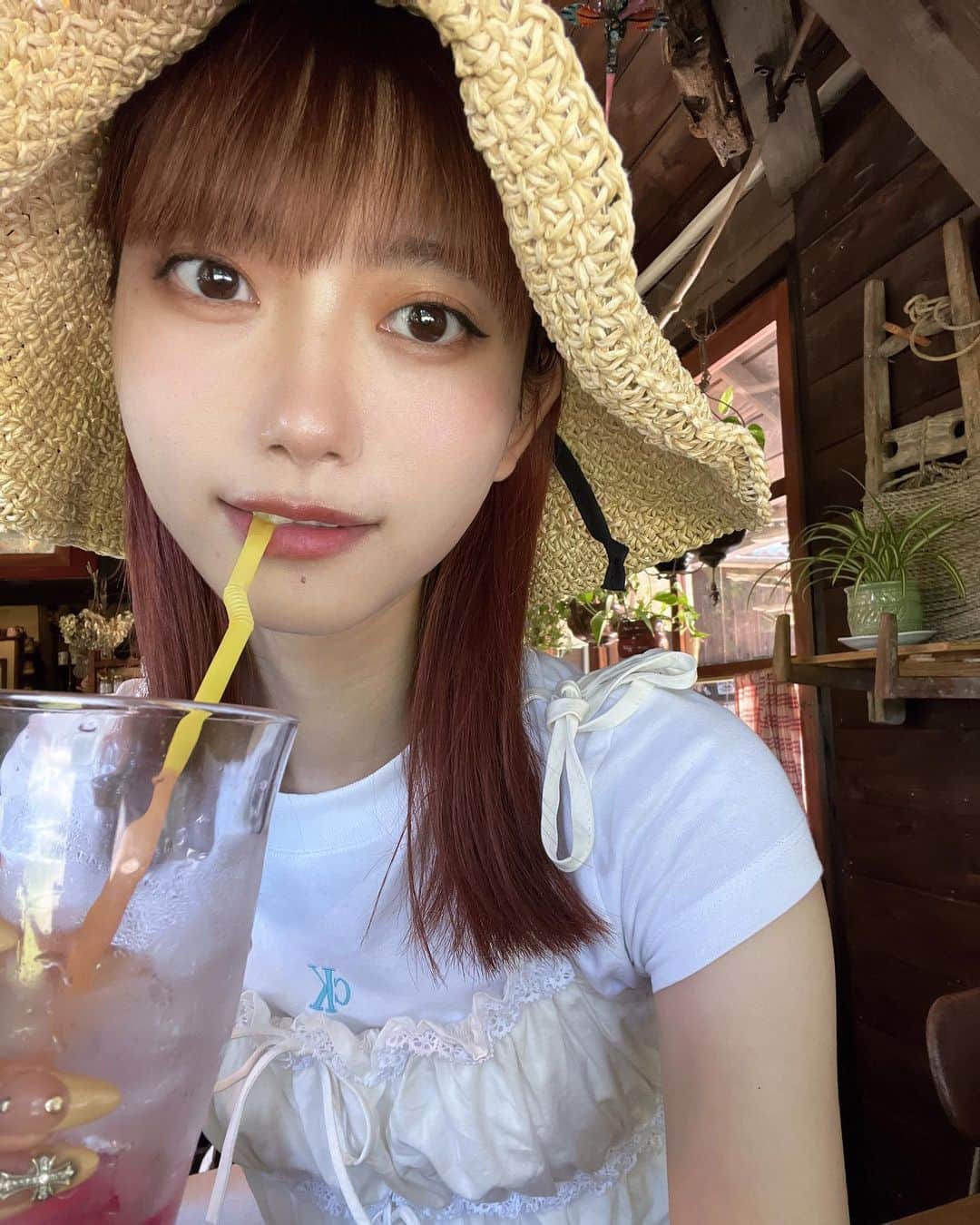 阿知波妃皇のインスタグラム：「( •̅༥•̅｡ )」