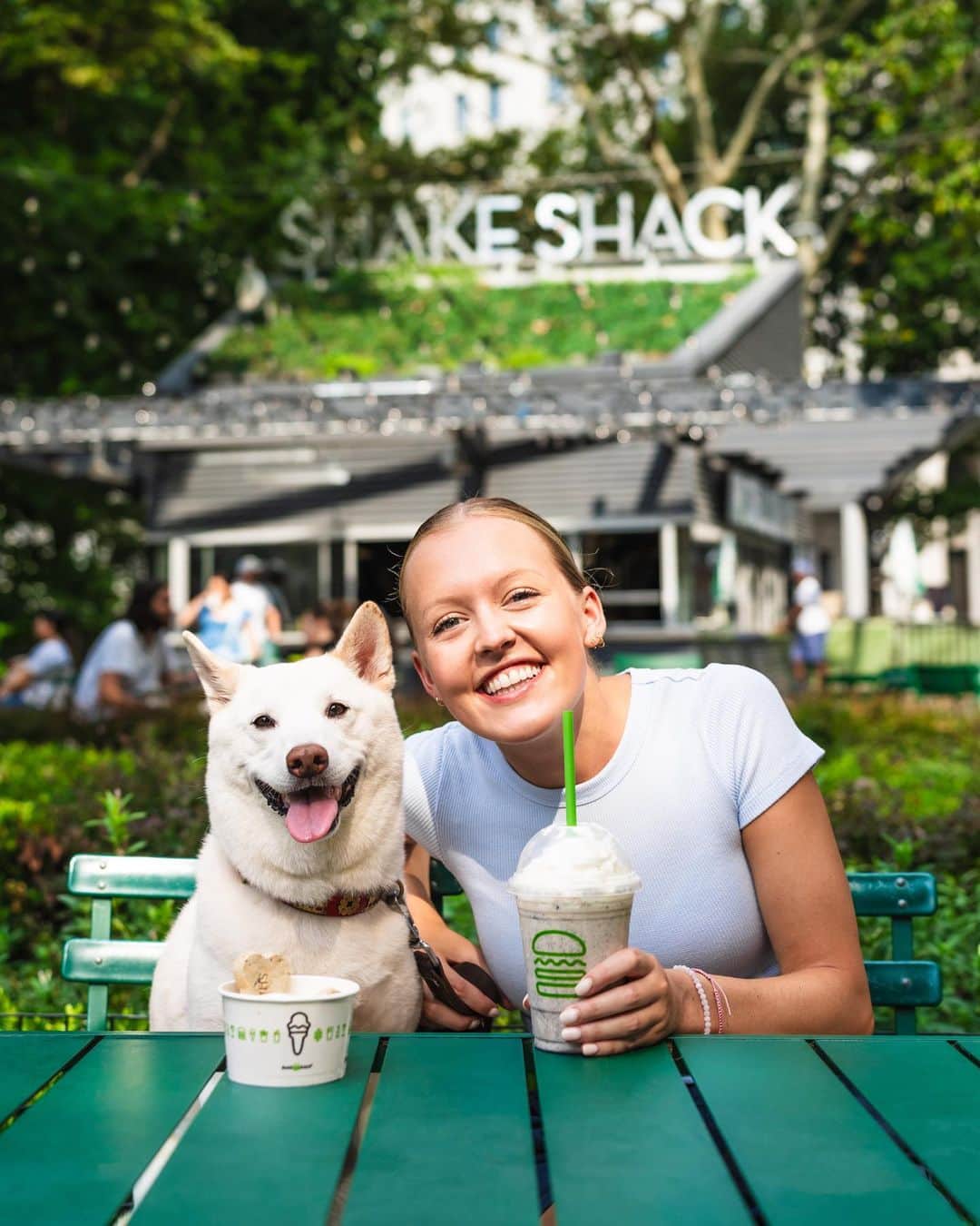 SHAKE SHACKさんのインスタグラム写真 - (SHAKE SHACKInstagram)「Tomorrow’s National Dog Day, so naturally we’re pulling out all the stops for pups this weekend. Scroll for the deets.👇      Buy any classic shake + receive a FREE Pooch-ini for your pup from 8/26-8/27. Use code DOGDATE.    8/26 is Pup Portrait Day at our Madison Square Park (NYC) + Austin (TX) Domain Shacks! Tap the link in our bio to snag a mini photo session reservation (spots are limited).      Can’t make it, or just need a smile? Follow @dogsofshakeshack, where we’ll be uploading photos of pups at the Shack all day long.  #shakeshack #nationaldogday」8月26日 0時05分 - shakeshack
