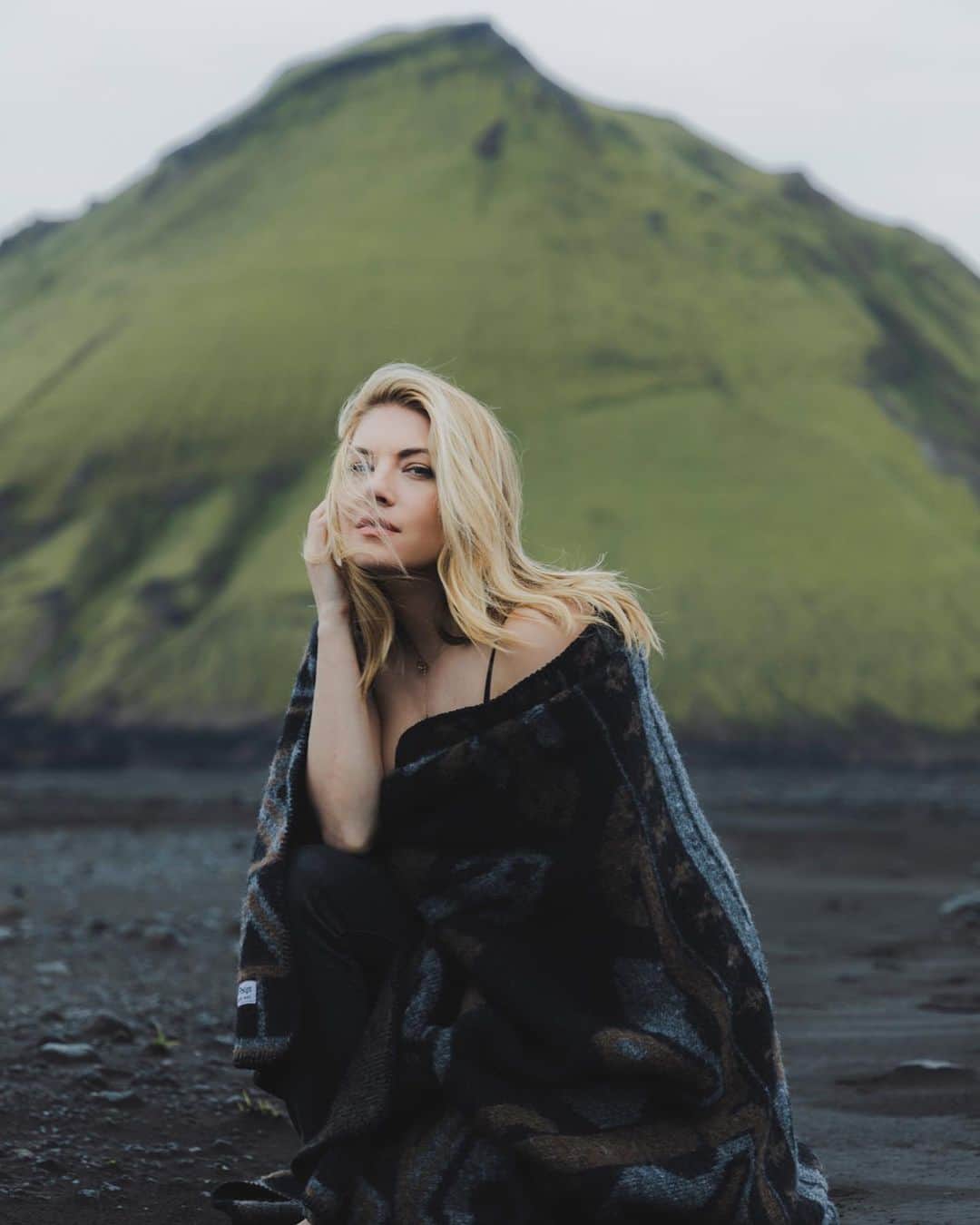 キャサリン・ウィニックさんのインスタグラム写真 - (キャサリン・ウィニックInstagram)「Iceland, my heart is yours. 🤍@arcticjourneys」8月26日 2時35分 - katherynwinnick