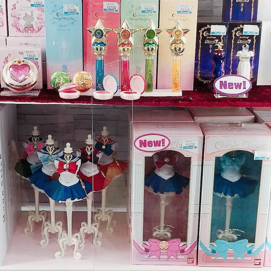 のインスタグラム：「✨🌙 Three weeks until I’m in Sailor Moon Heaven! 🌙✨  #sailormoon #セーラームーン #japan」