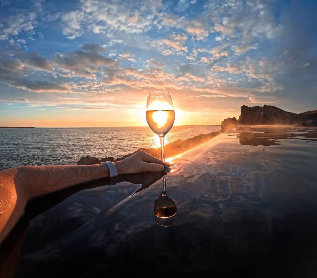 goproのインスタグラム：「Photo of the Day: Cheers to the weekend 🥂 GoPro Subscriber @antonio.giuri's next round is on us with this $500 GoPro Award. Shot on #GoProHERO11 Black.  #GoPro #GoProTravel #Iceland #Travel #Sunset #Reflection」