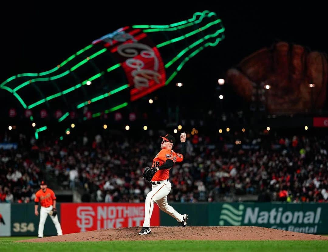 ロス・ストリップリングのインスタグラム：「Big homestand in the Bay #SFGiants」