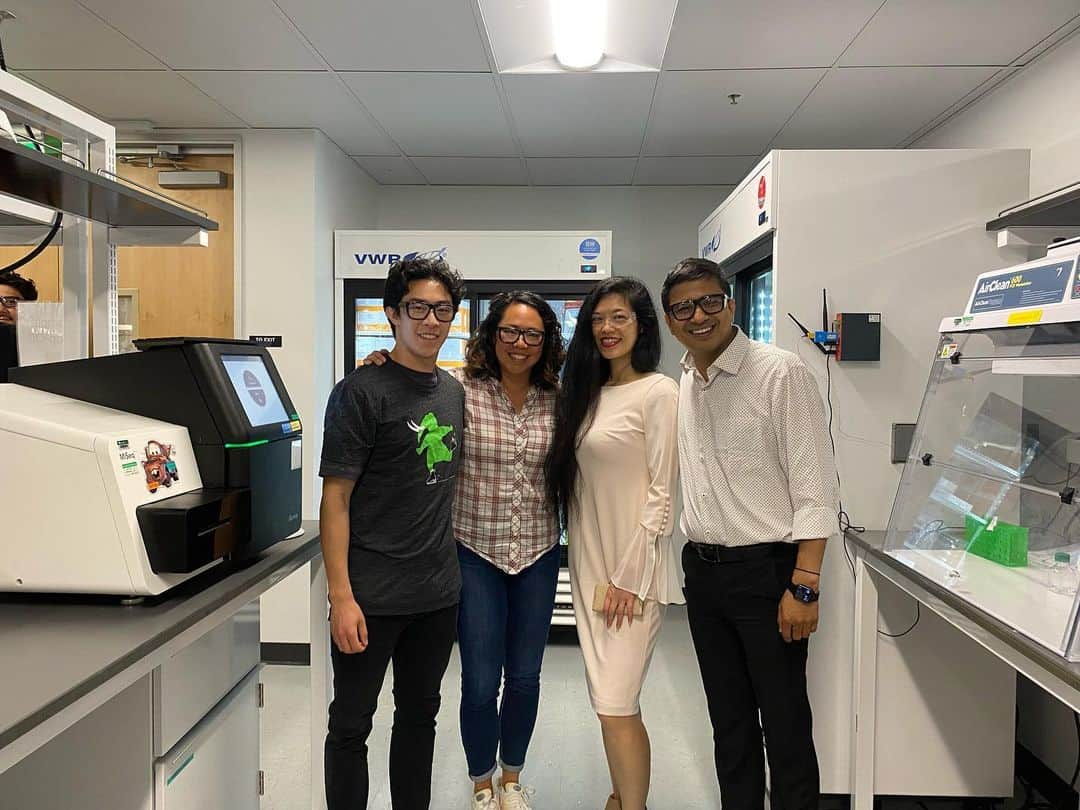 ネイサン・チェンさんのインスタグラム写真 - (ネイサン・チェンInstagram)「Worlds collide!! Thanks @janiceschen for showing me around @mammothbiosciences. So proud!!!」8月26日 8時09分 - nathanwchen