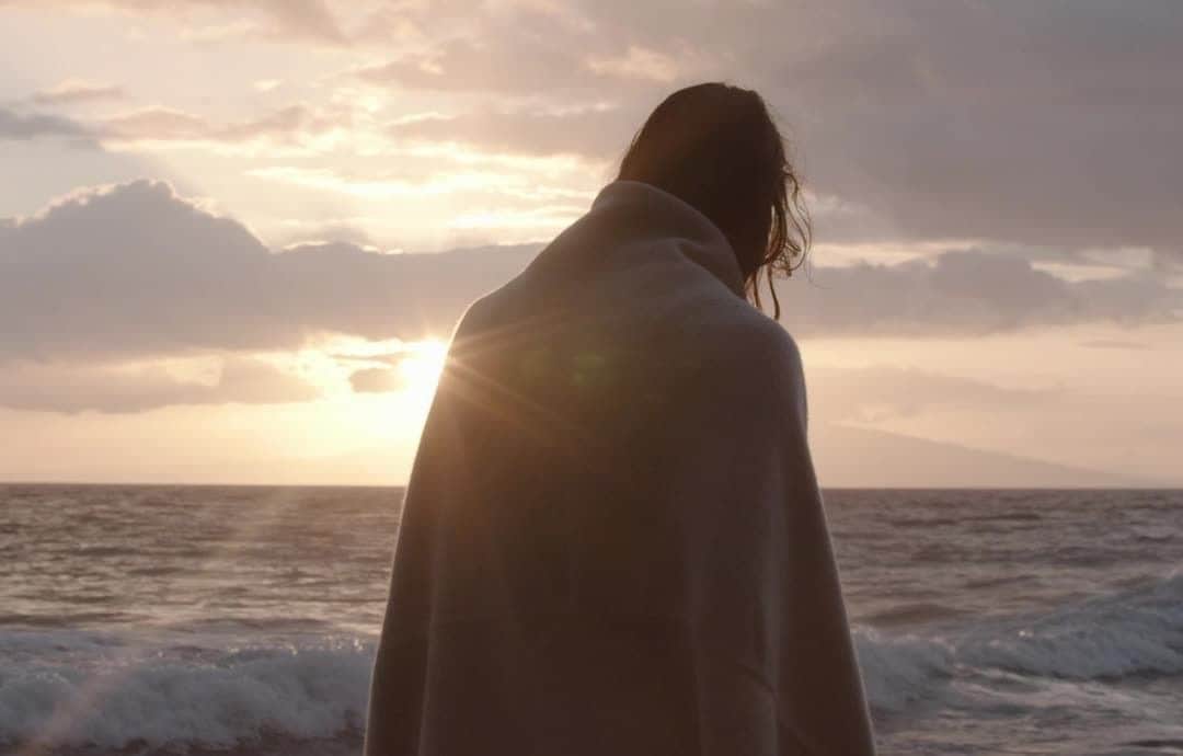 のインスタグラム：「discover the collection 8 california campaign film today @fearofgod .com and shop the offering globally.」