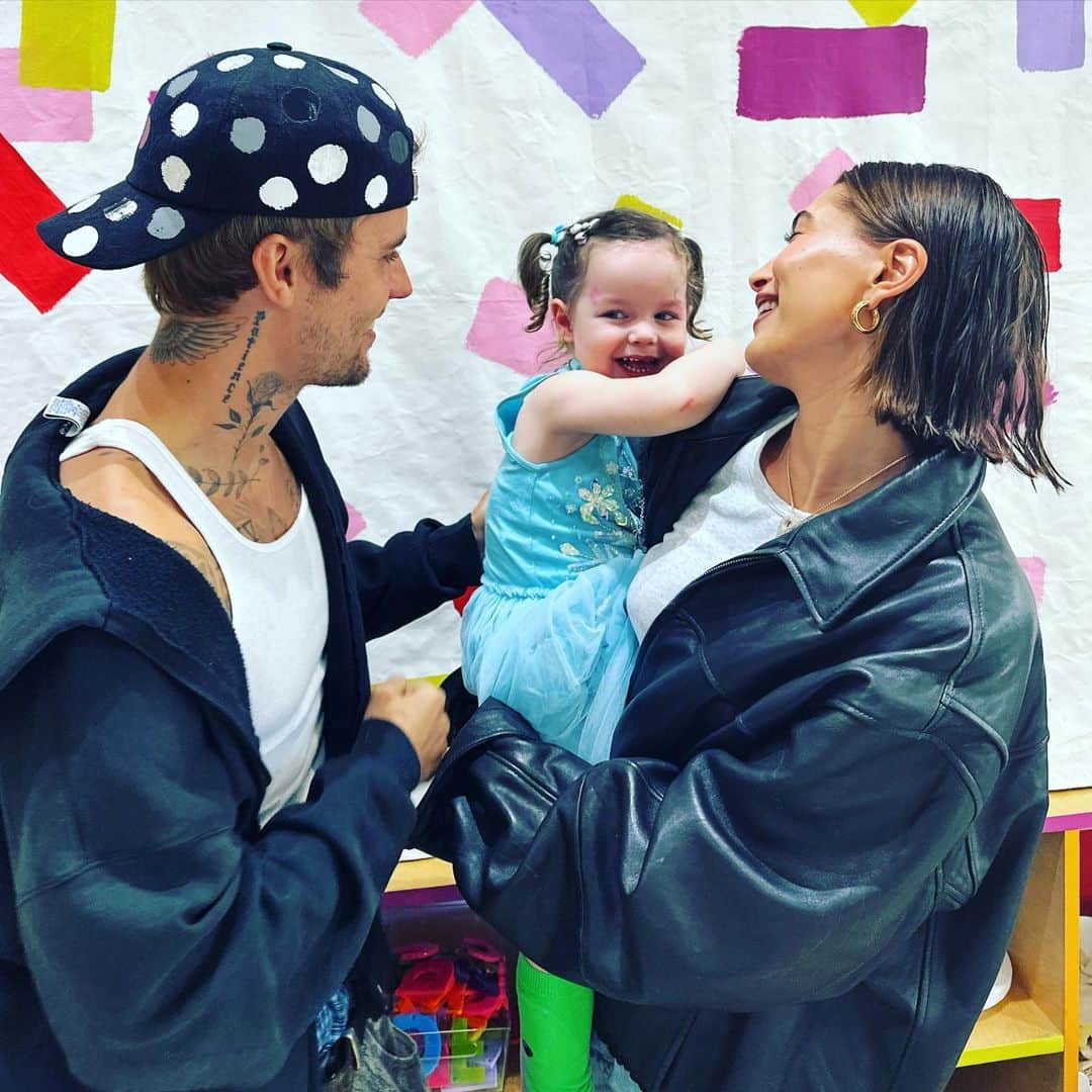 ジャスティン・ビーバーのインスタグラム：「😘」