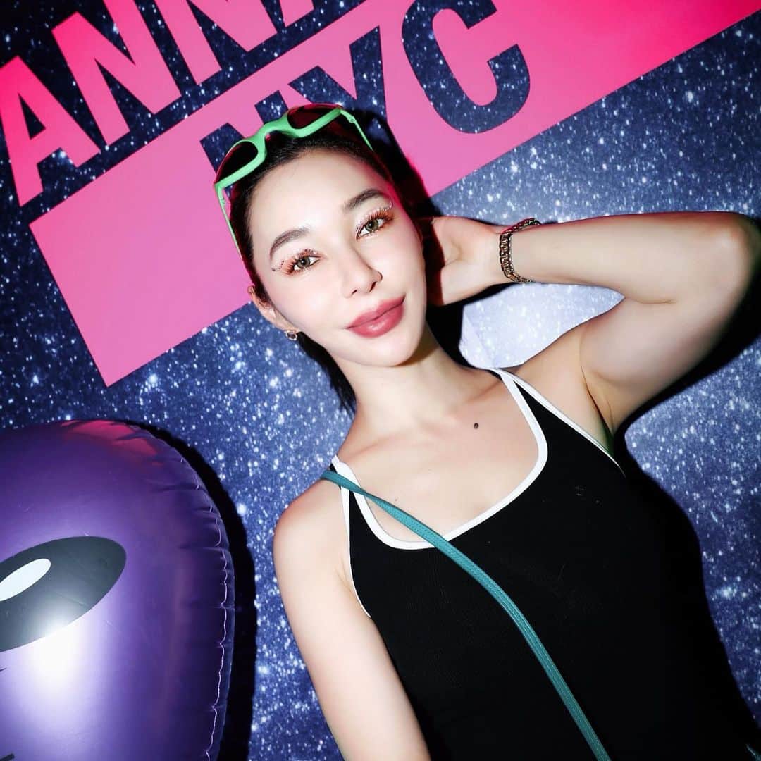 Gabrielaさんのインスタグラム写真 - (GabrielaInstagram)「Anna Sui ❤︎ 良い週末を Have a good weekend  . . . #annasui #party #アナスイ　#パーティー　#展示会」8月26日 8時58分 - rkgabriela