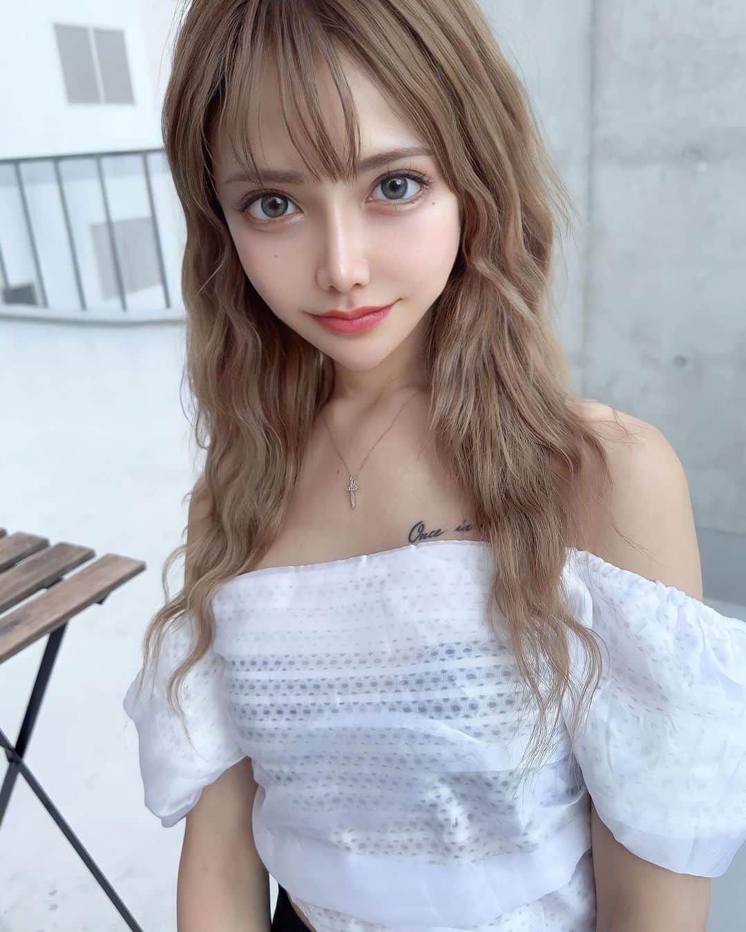 のインスタグラム：「. オフィショルかわい‪🤍  2枚載せたよぉ！ どっちが好き？🥳  @sheinofficial ‪‪ @dazy_fashion  ⋆☽クーポンコード LOVEDAZY251  ⋆☽商品検索 トップス▸▸▸17446057 ￥1,911  "𝑁𝑂𝑇 𝐽𝑈𝑆𝑇 𝐴𝑁𝑌 𝐺𝐼𝑅𝐿"  お買い上げ1〜5,999円までは15%OFF、 6,000円以上は20%OFFで適用。  #SHEIN  #SHEIN購入品  #SHEINコーデ  #153cmコーデ  #低身長コーデ  #SHEINDazy #ootd #Dazy  #SHEINforAll  #SHEINpartner」